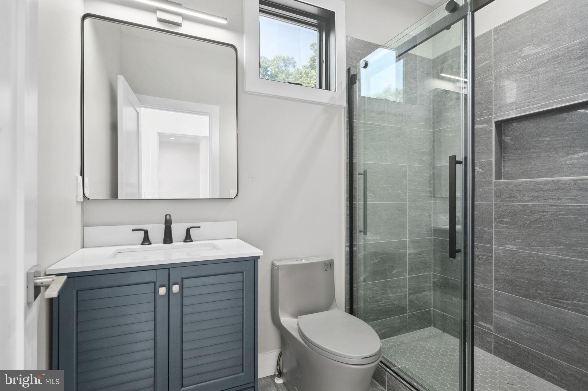 WEST VIENNA WOODS - Residential