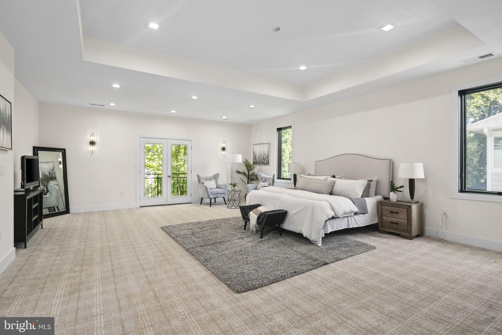 WEST VIENNA WOODS - Residential