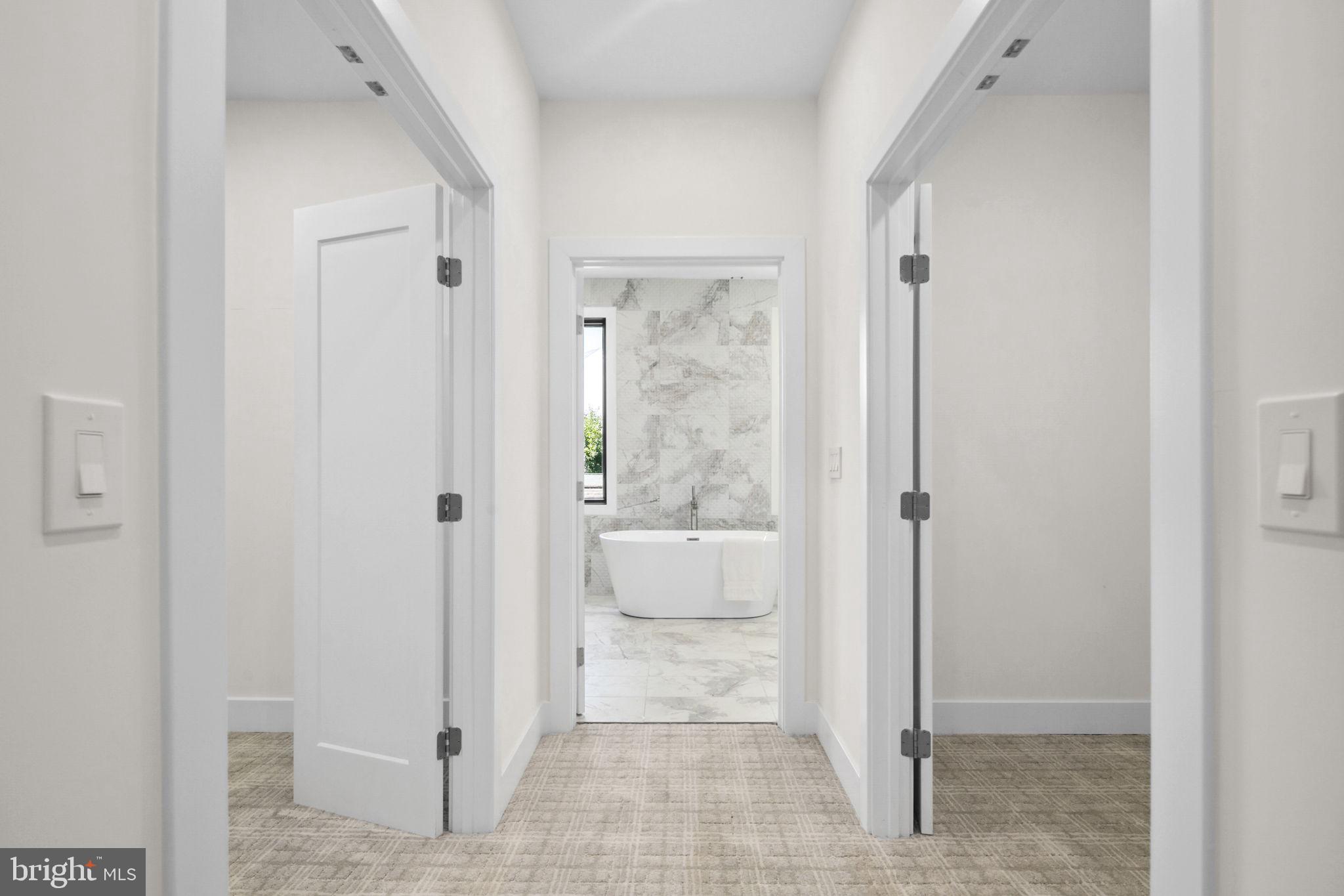 WEST VIENNA WOODS - Residential