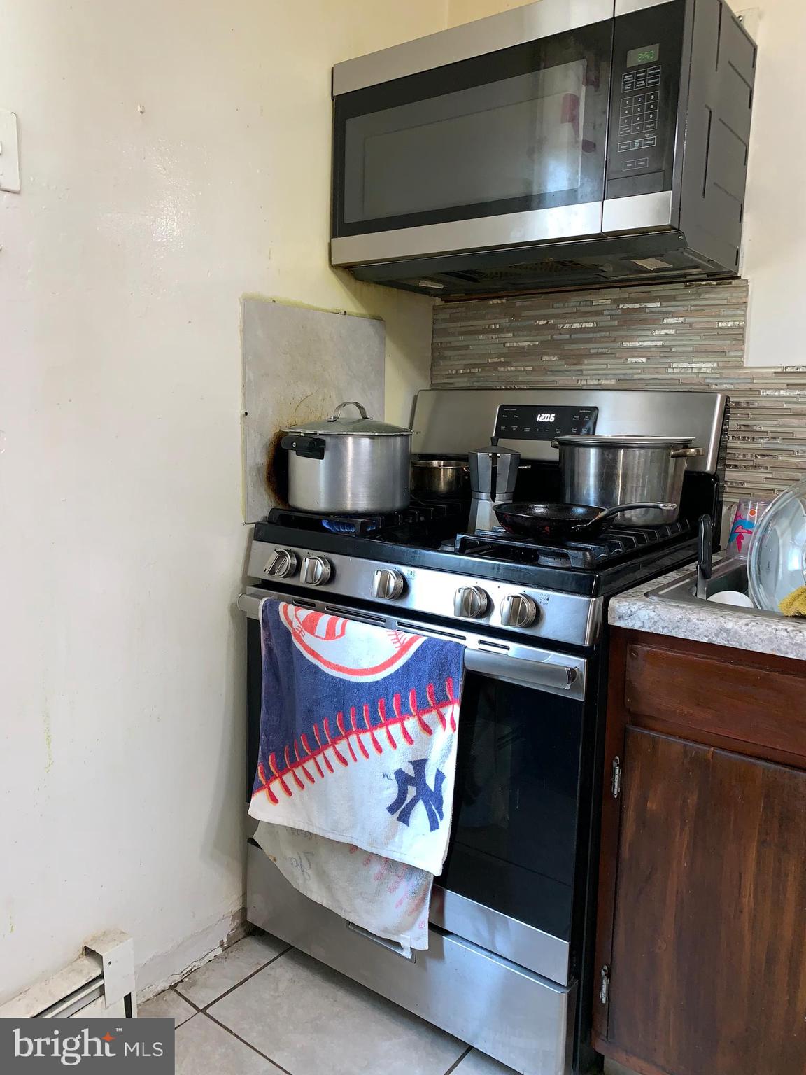 BERKSHIRE ESTATES - Residential