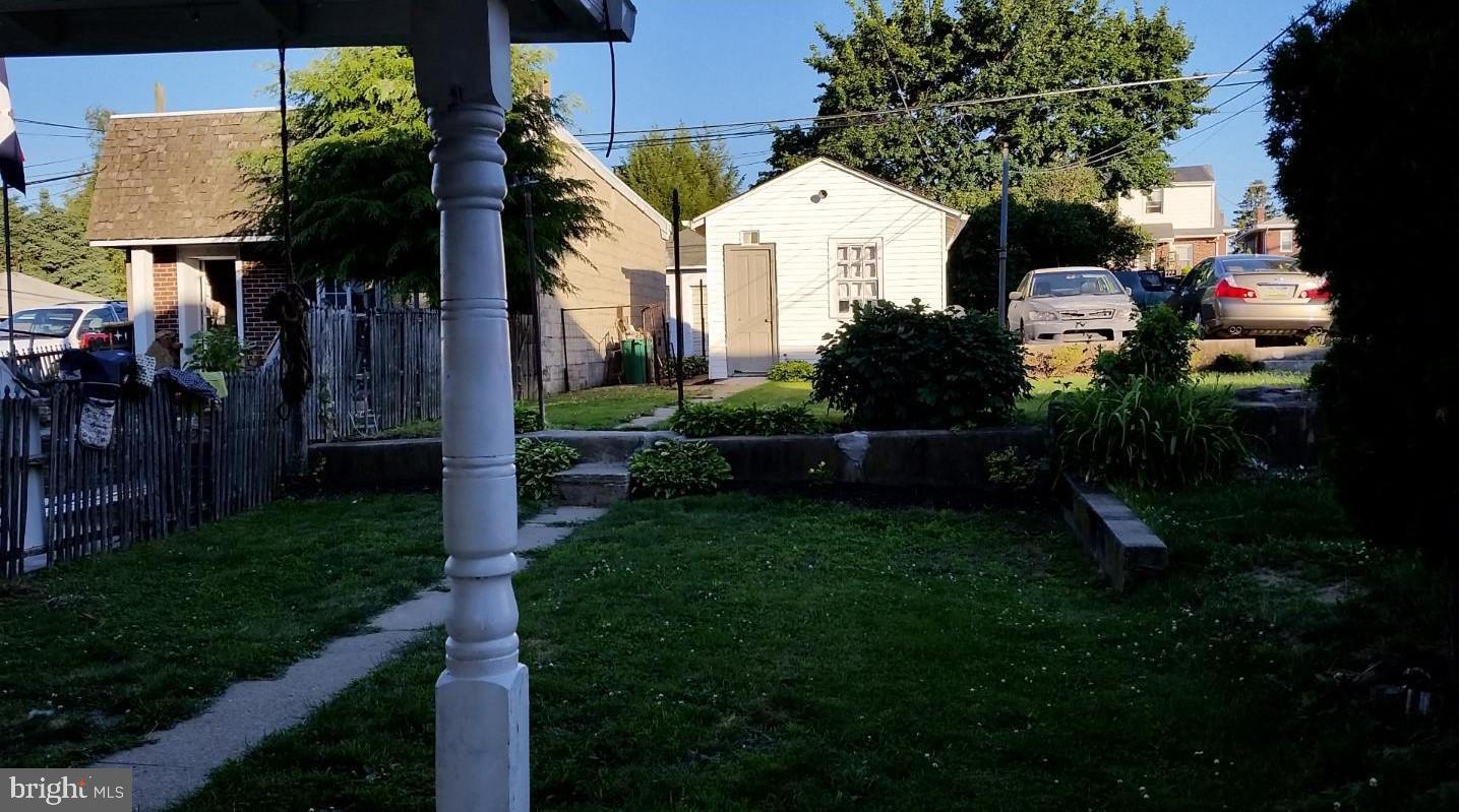 BERKSHIRE ESTATES - Residential