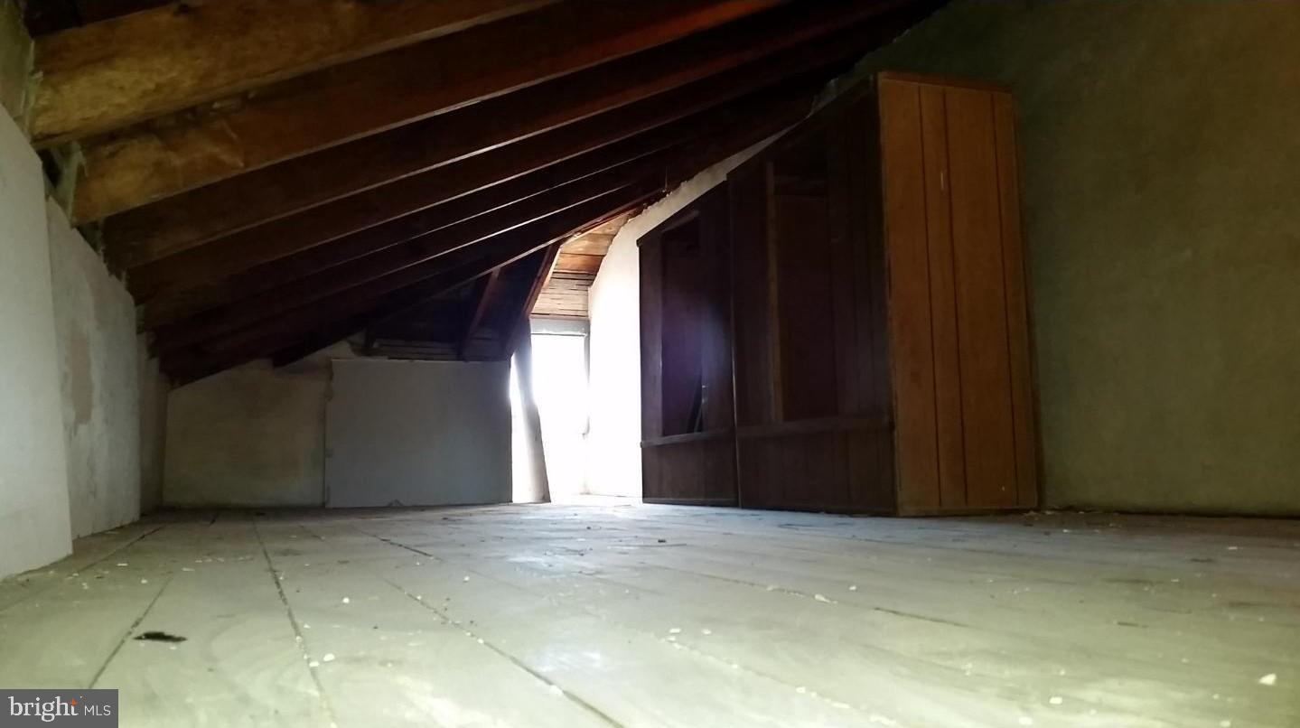 BERKSHIRE ESTATES - Residential