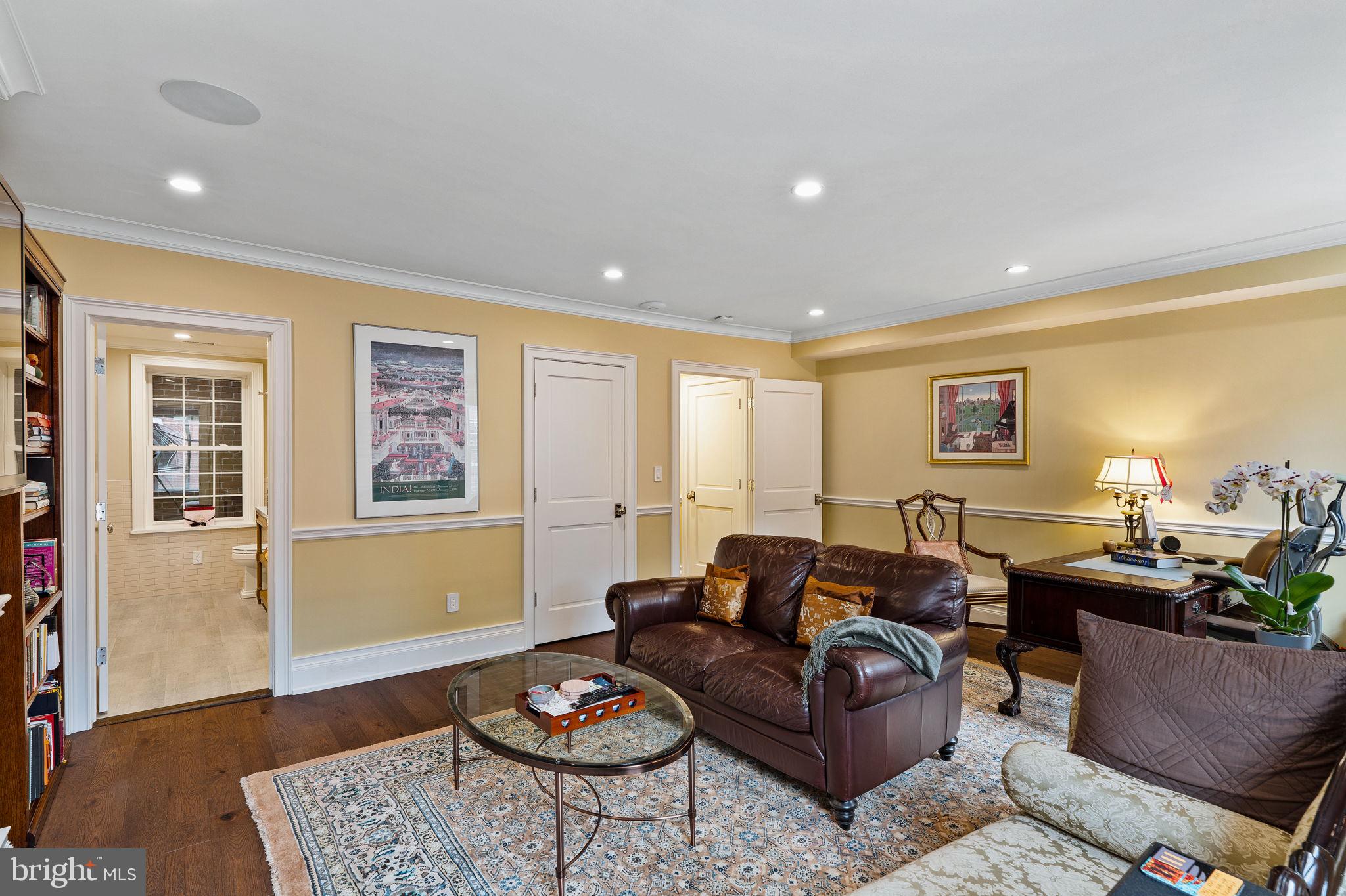 RITTENHOUSE SQUARE - Residential