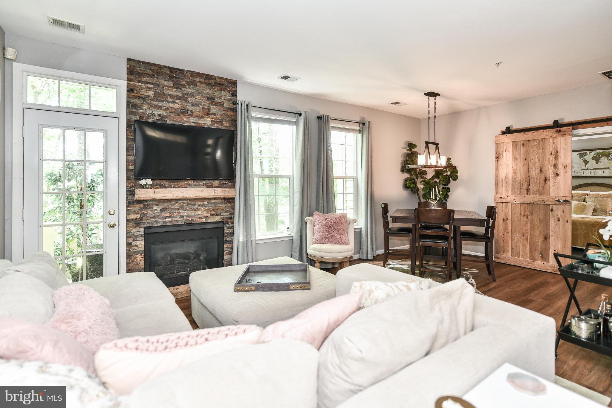 SUTTON RIDGE - Residential Lease