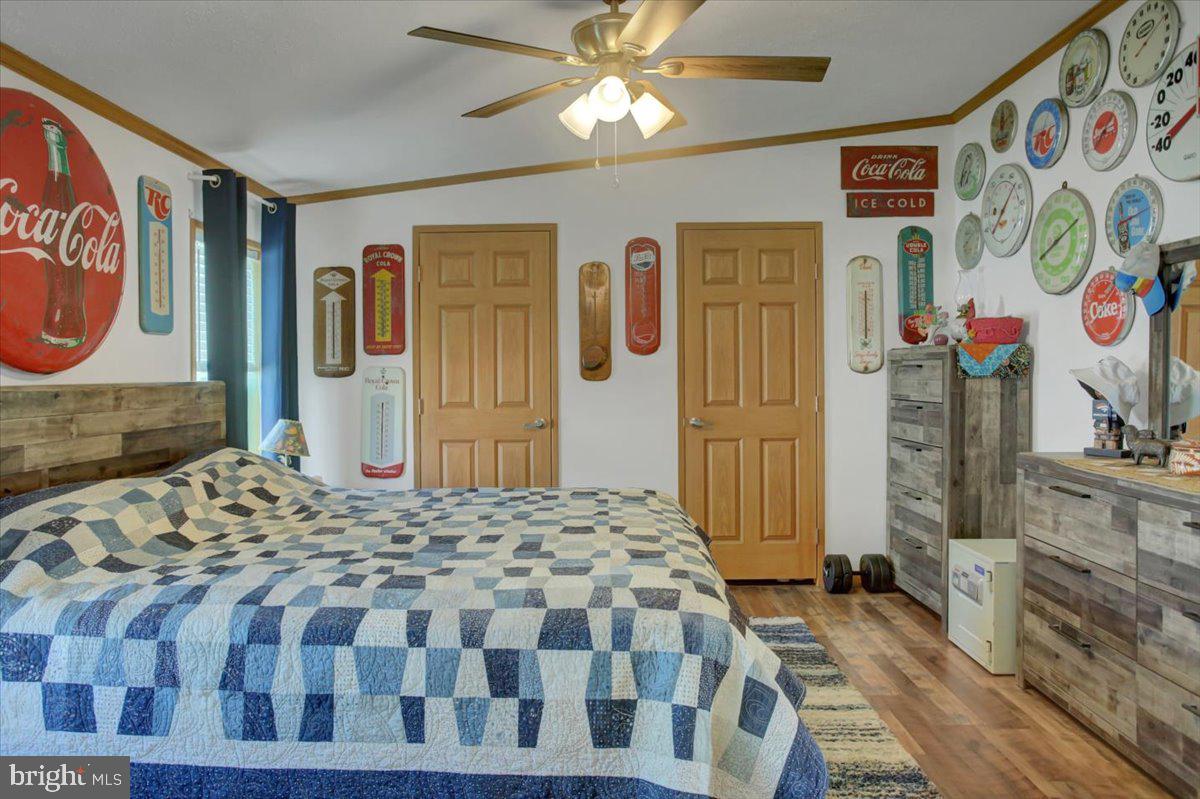 SHIPPENSBURG VILLAGE - Residential