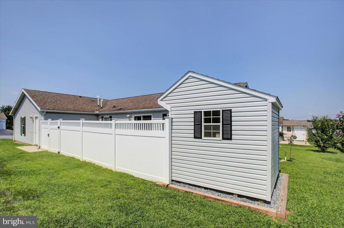 SHIPPENSBURG VILLAGE - Residential