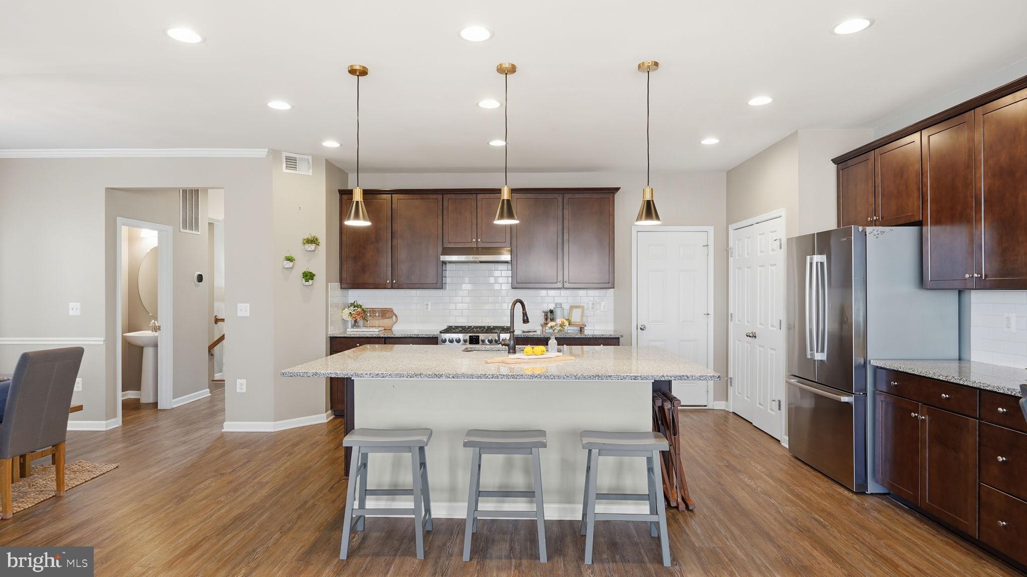 EMBREY MILL - Residential