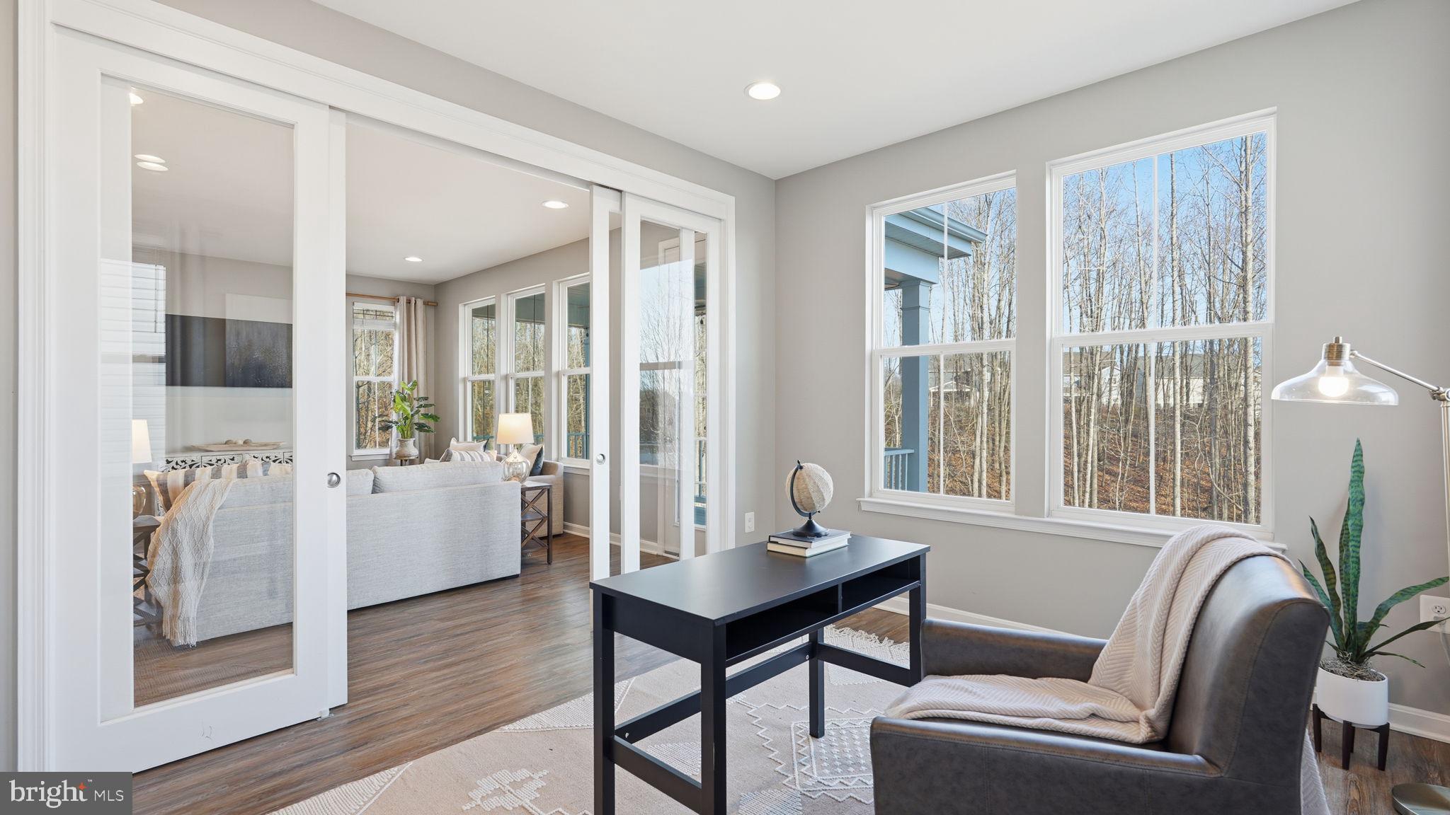 EMBREY MILL - Residential