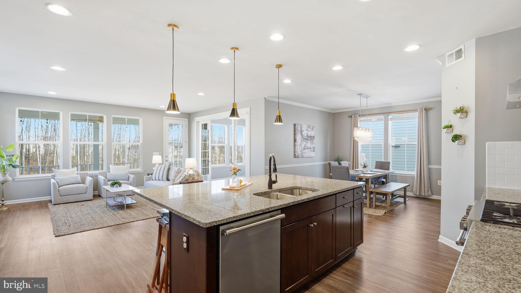 EMBREY MILL - Residential