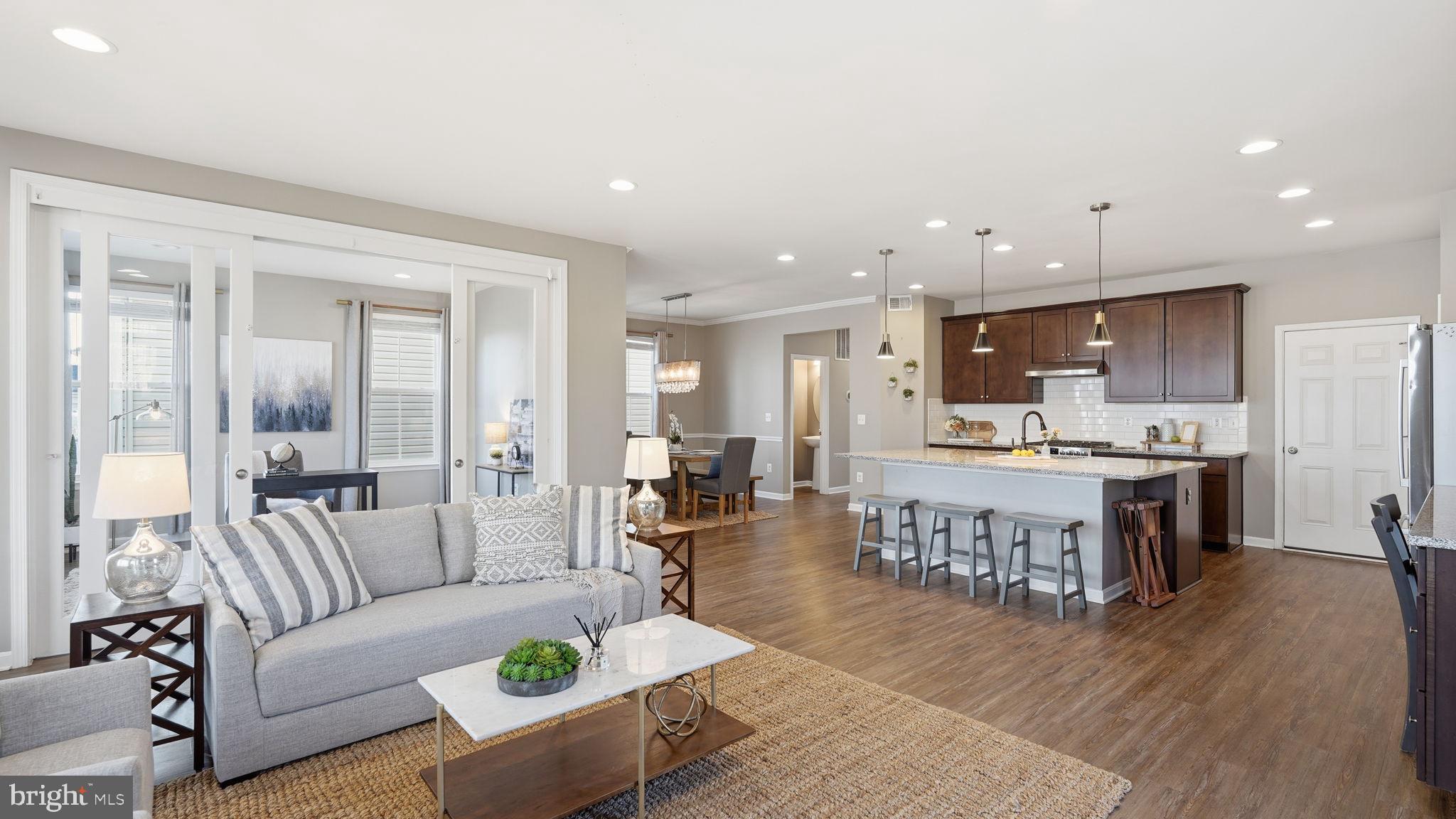 EMBREY MILL - Residential