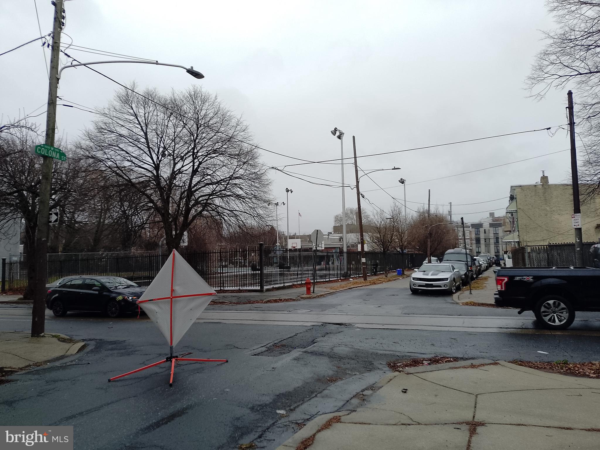 1016 W COLONA STREET