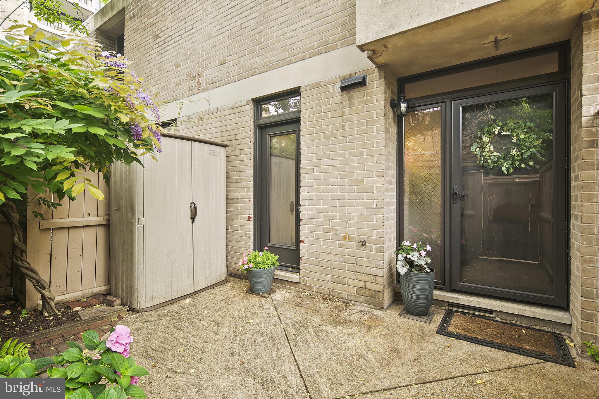361 N STREET SW 361
