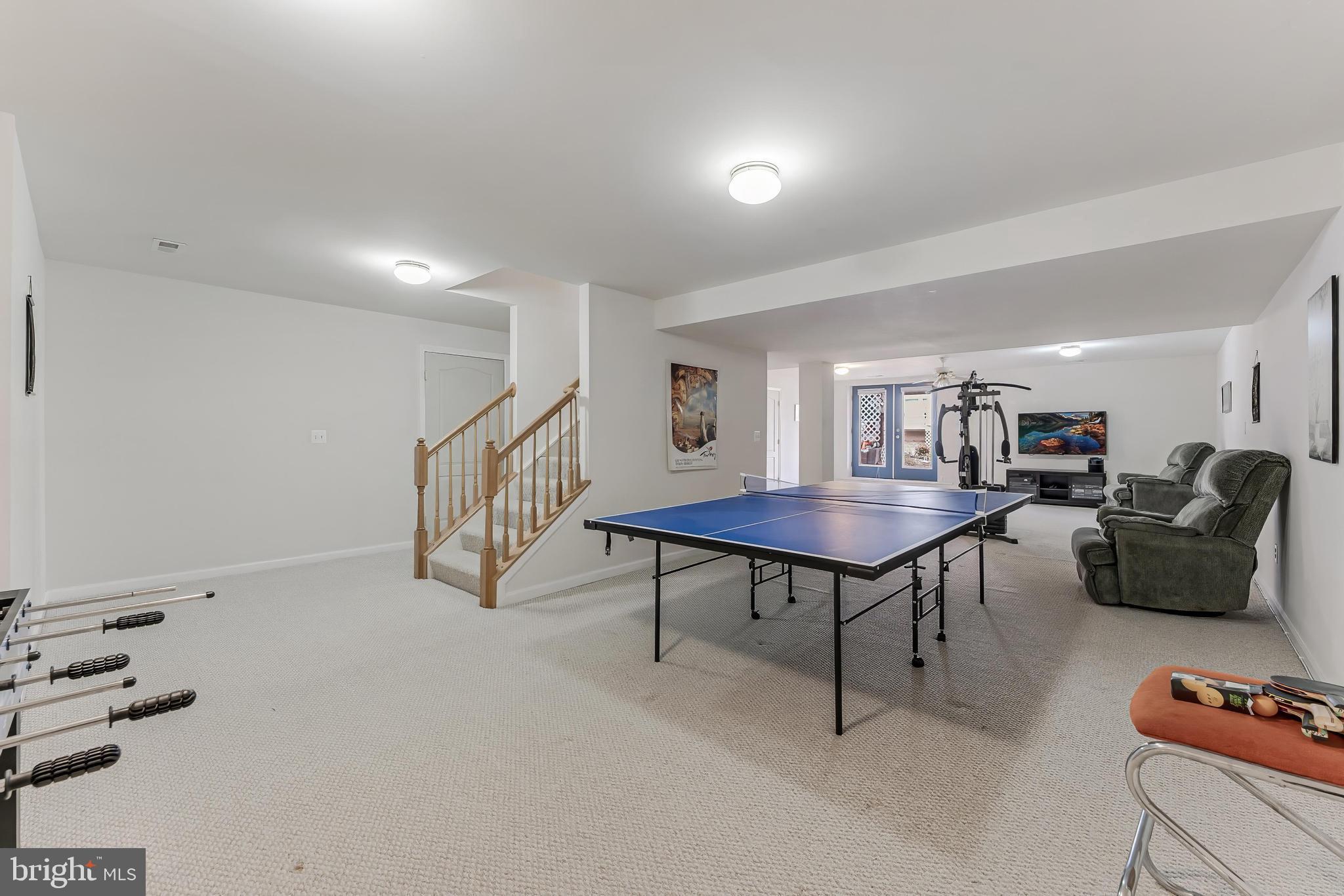 ASHBURN VILLAGE - Residential