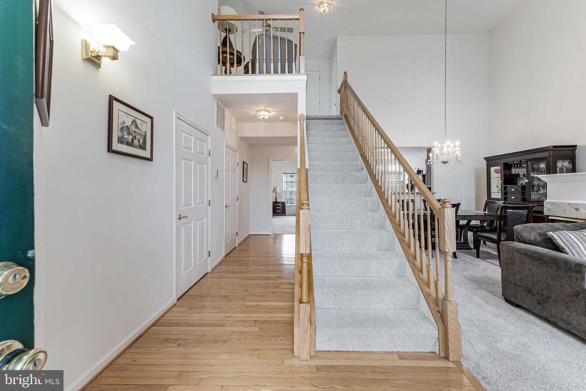 ASHBURN VILLAGE - Residential