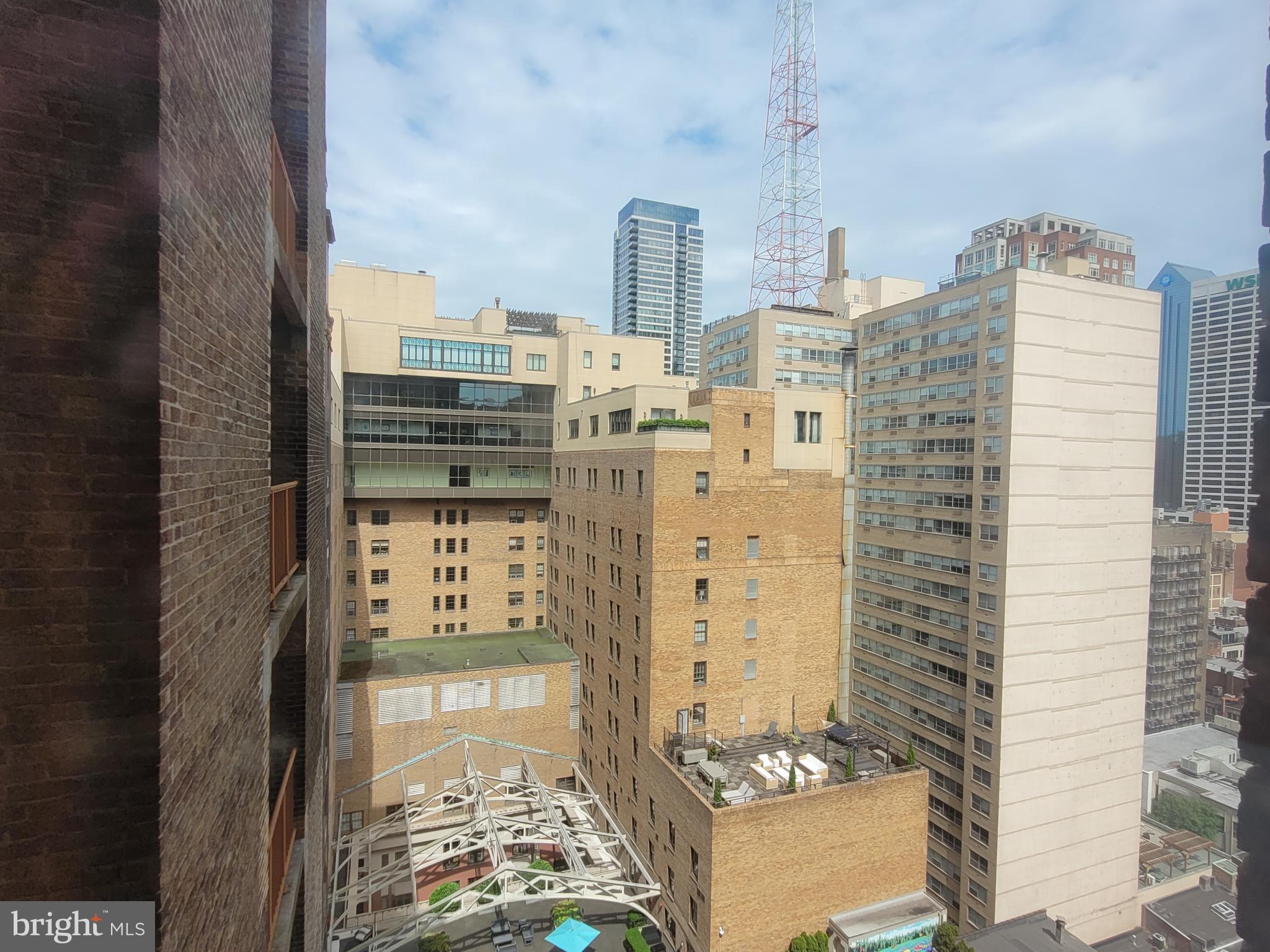 RITTENHOUSE SQUARE - Residential Lease