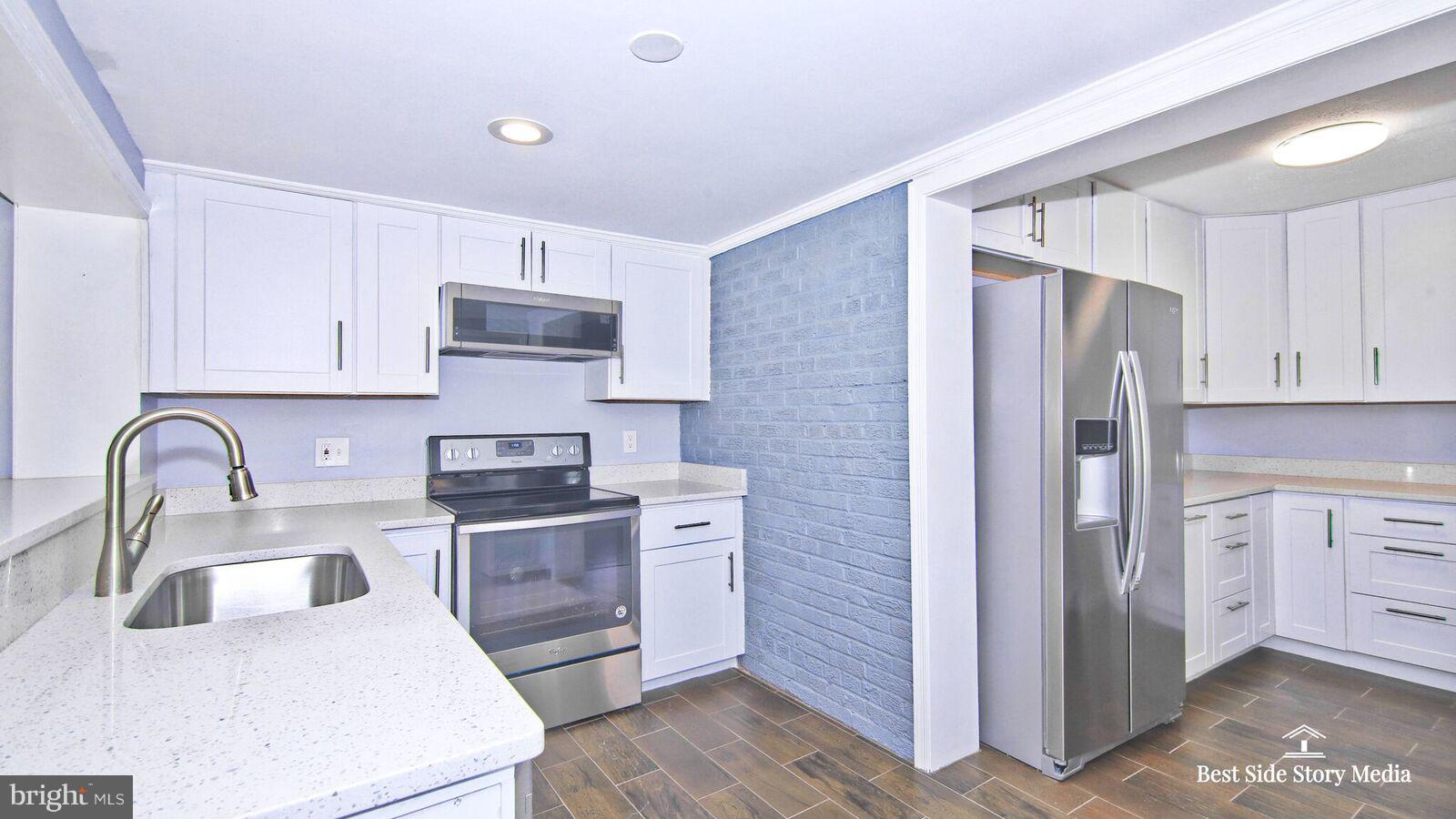 FENWICK PARK - Residential