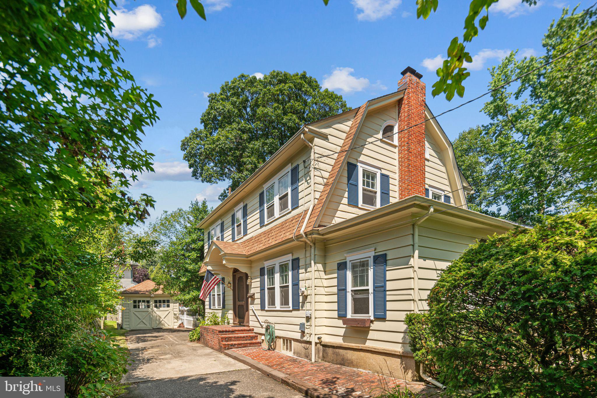 404 GROVE STREET