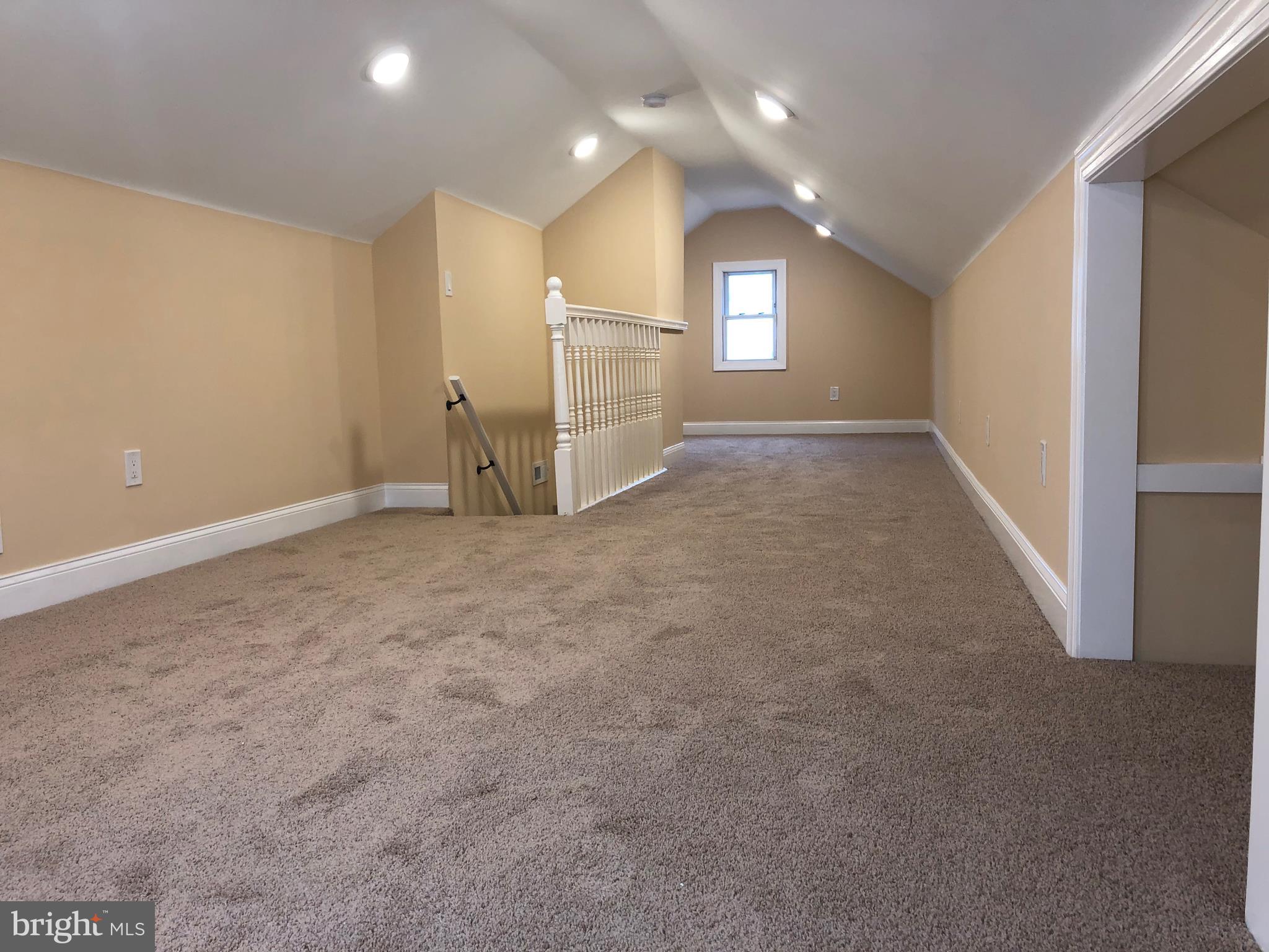 NORTH FORESTVILLE - Residential