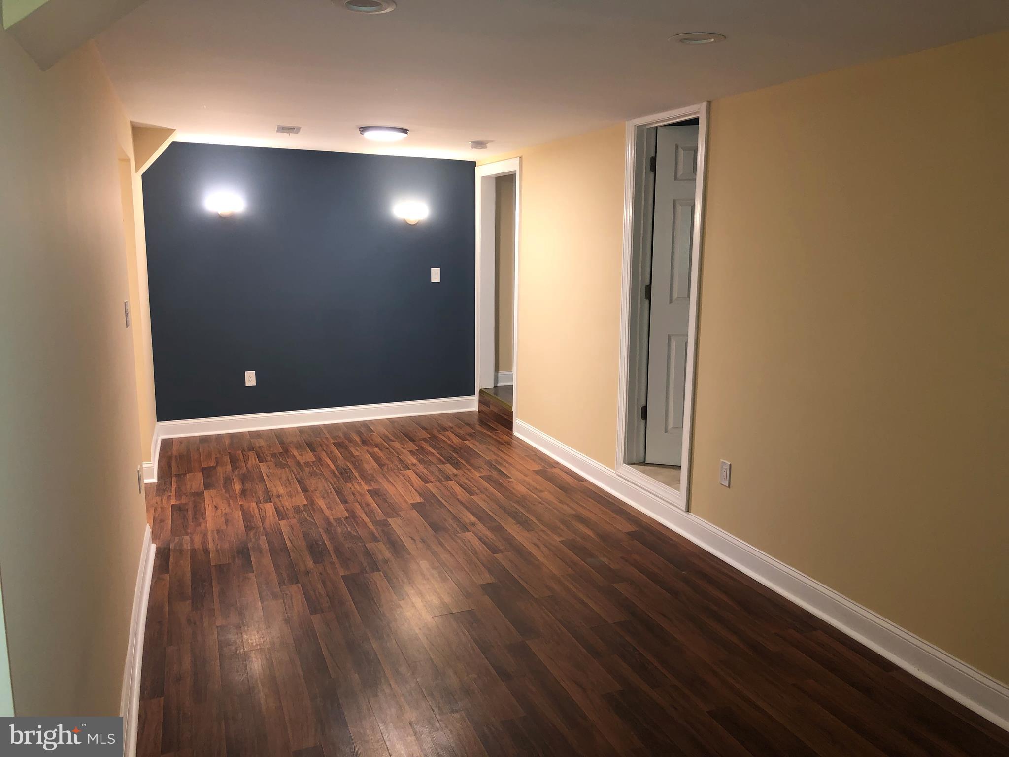 NORTH FORESTVILLE - Residential