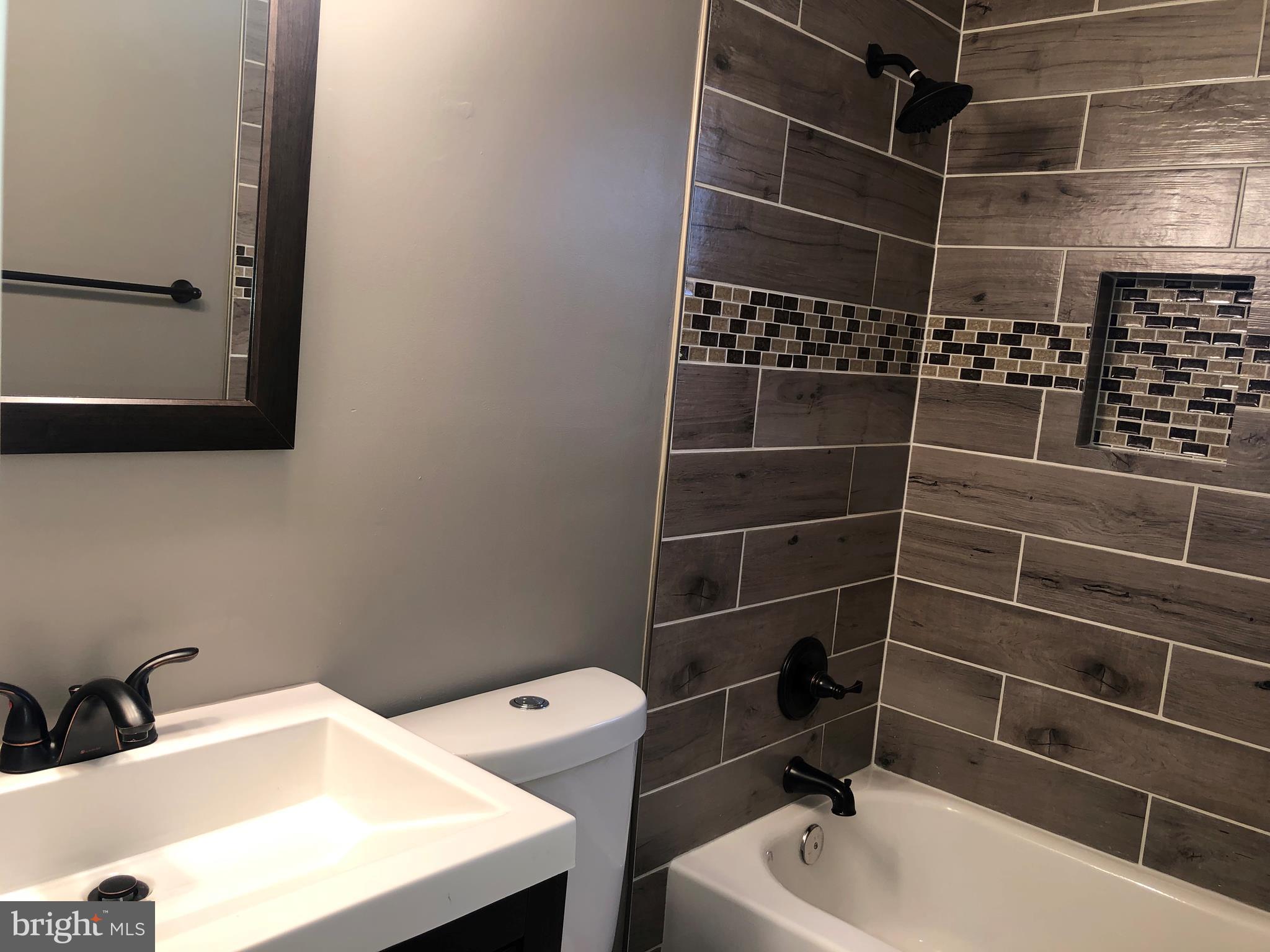 NORTH FORESTVILLE - Residential