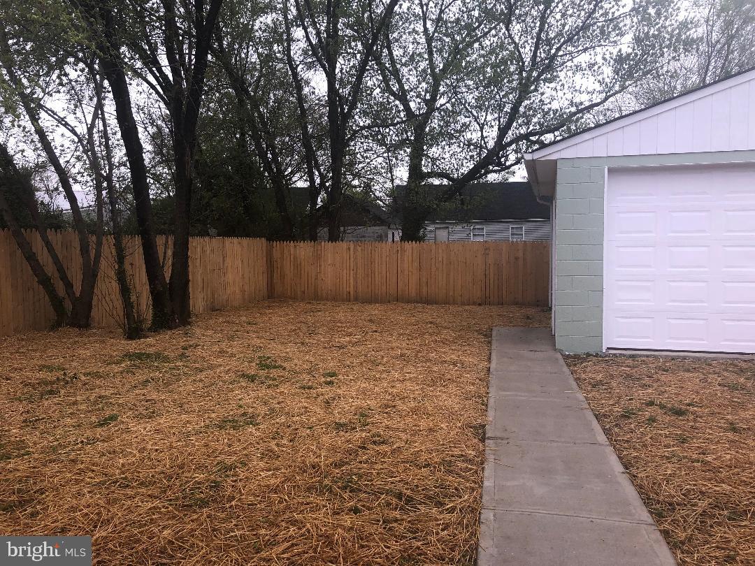 NORTH FORESTVILLE - Residential