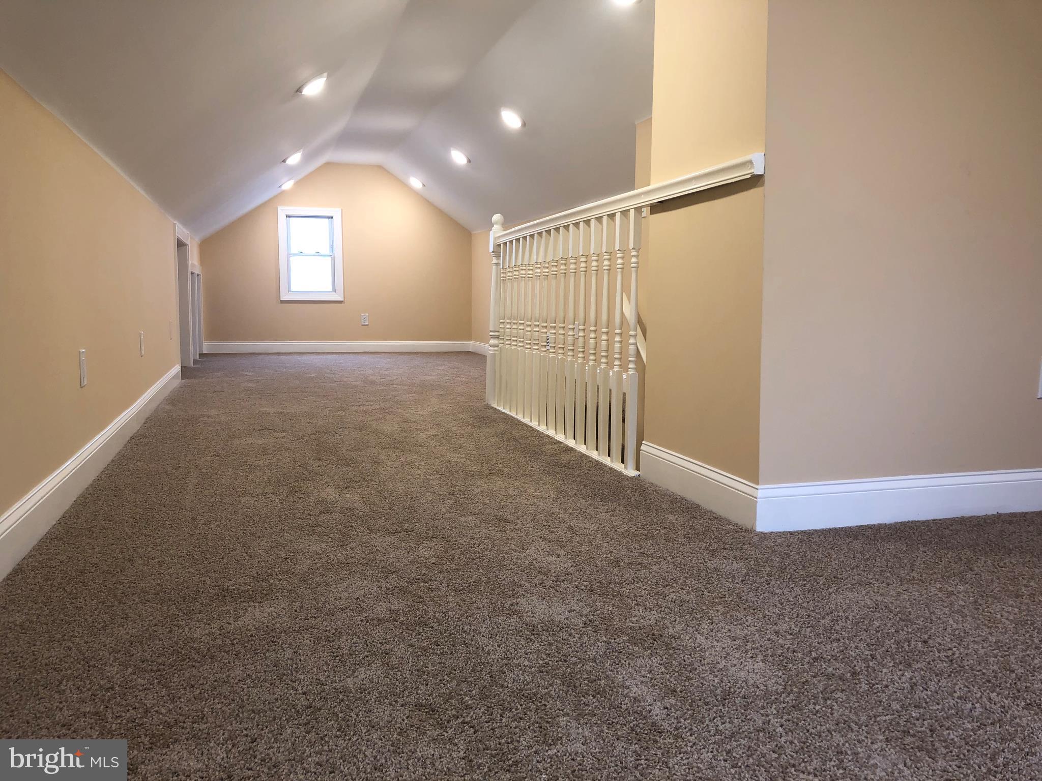 NORTH FORESTVILLE - Residential