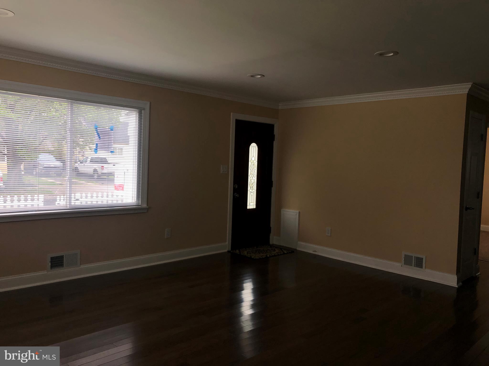 NORTH FORESTVILLE - Residential