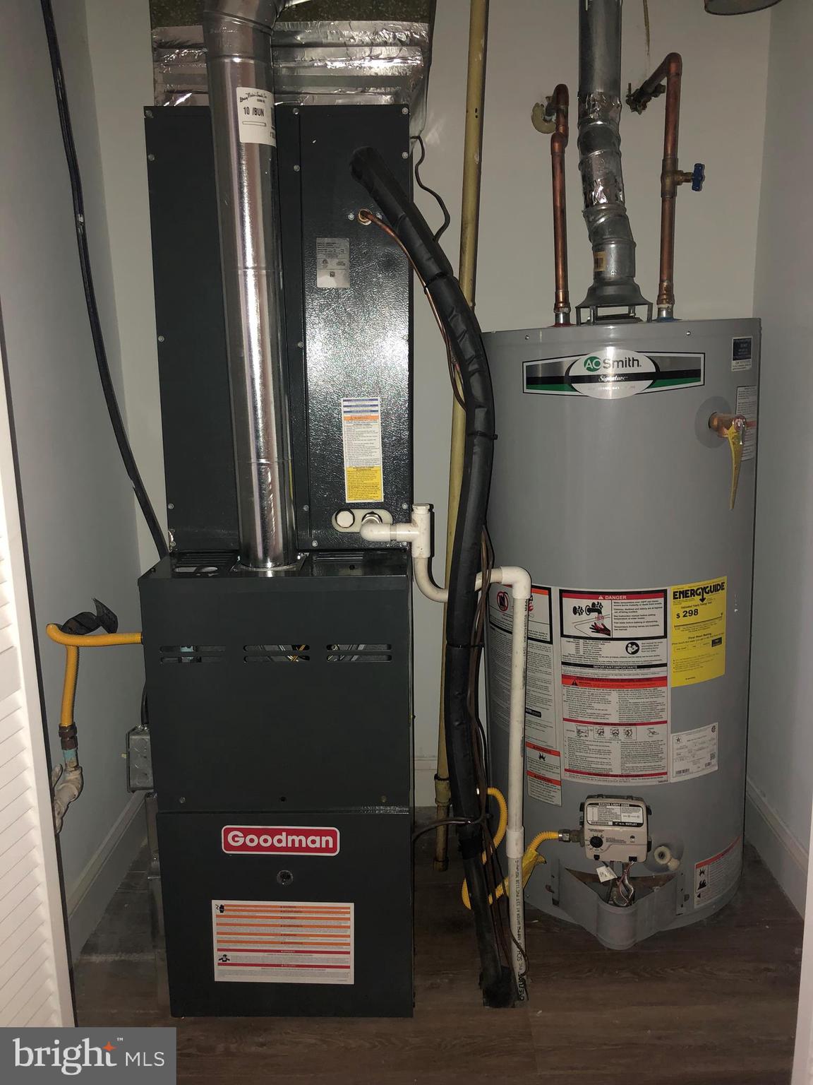 NORTH FORESTVILLE - Residential