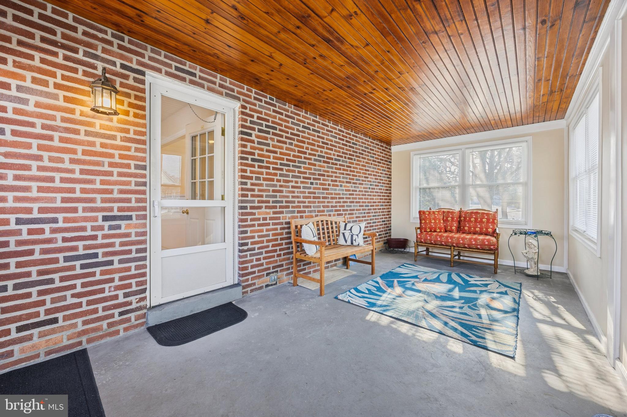 BON AIR - Residential