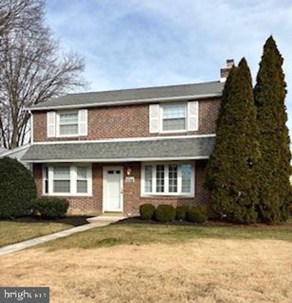 Photo of 113 James Drive, HAVERTOWN, PA 19083 (MLS # PADE2107852)