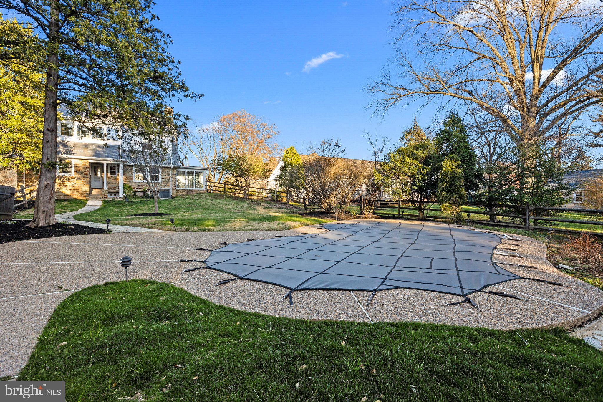 LANGHORNE MANOR - Residential