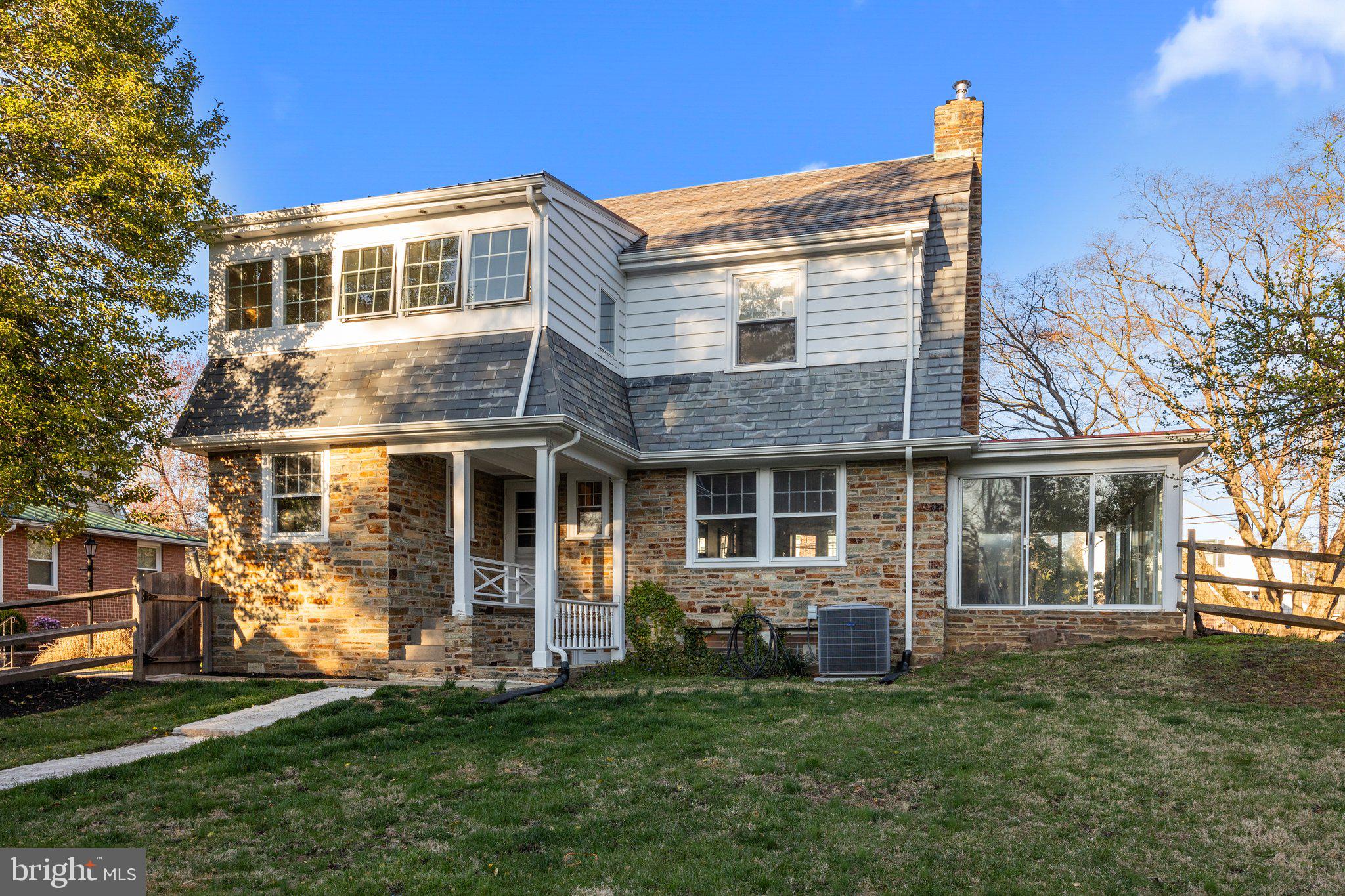 LANGHORNE MANOR - Residential