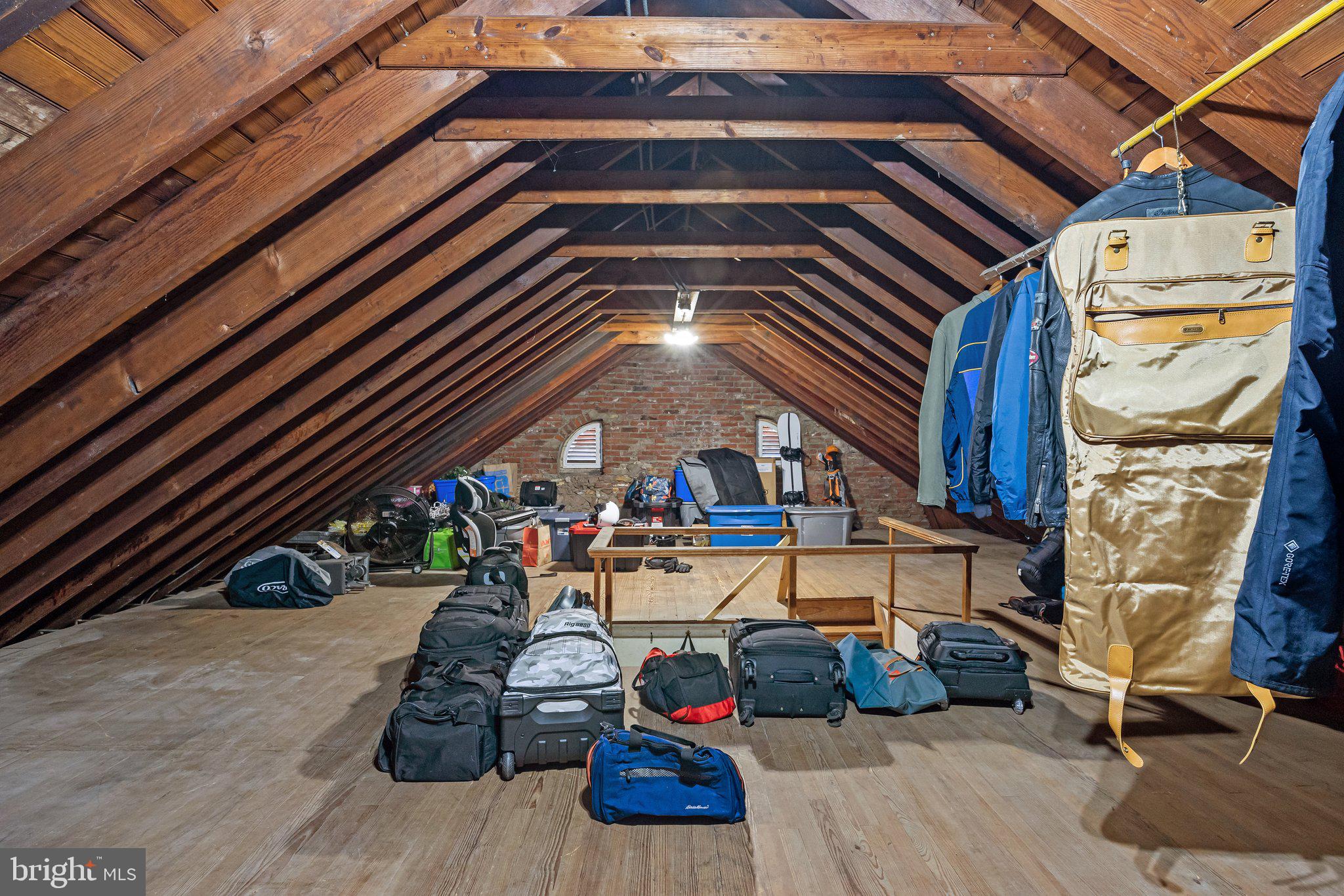 LANGHORNE MANOR - Residential