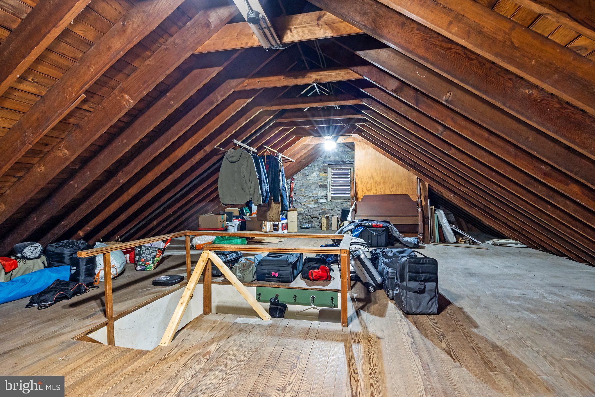 LANGHORNE MANOR - Residential