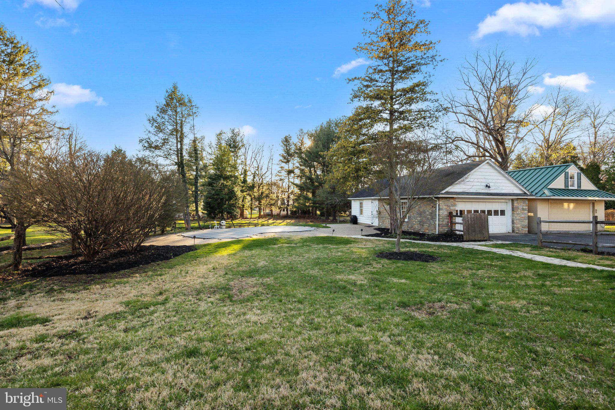 LANGHORNE MANOR - Residential