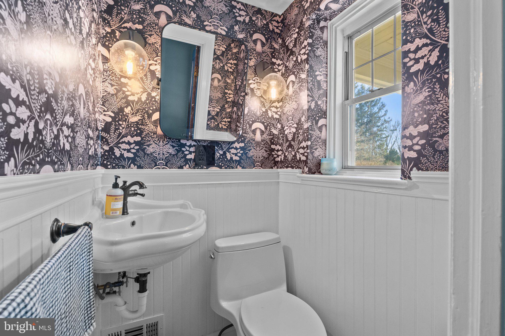 LANGHORNE MANOR - Residential