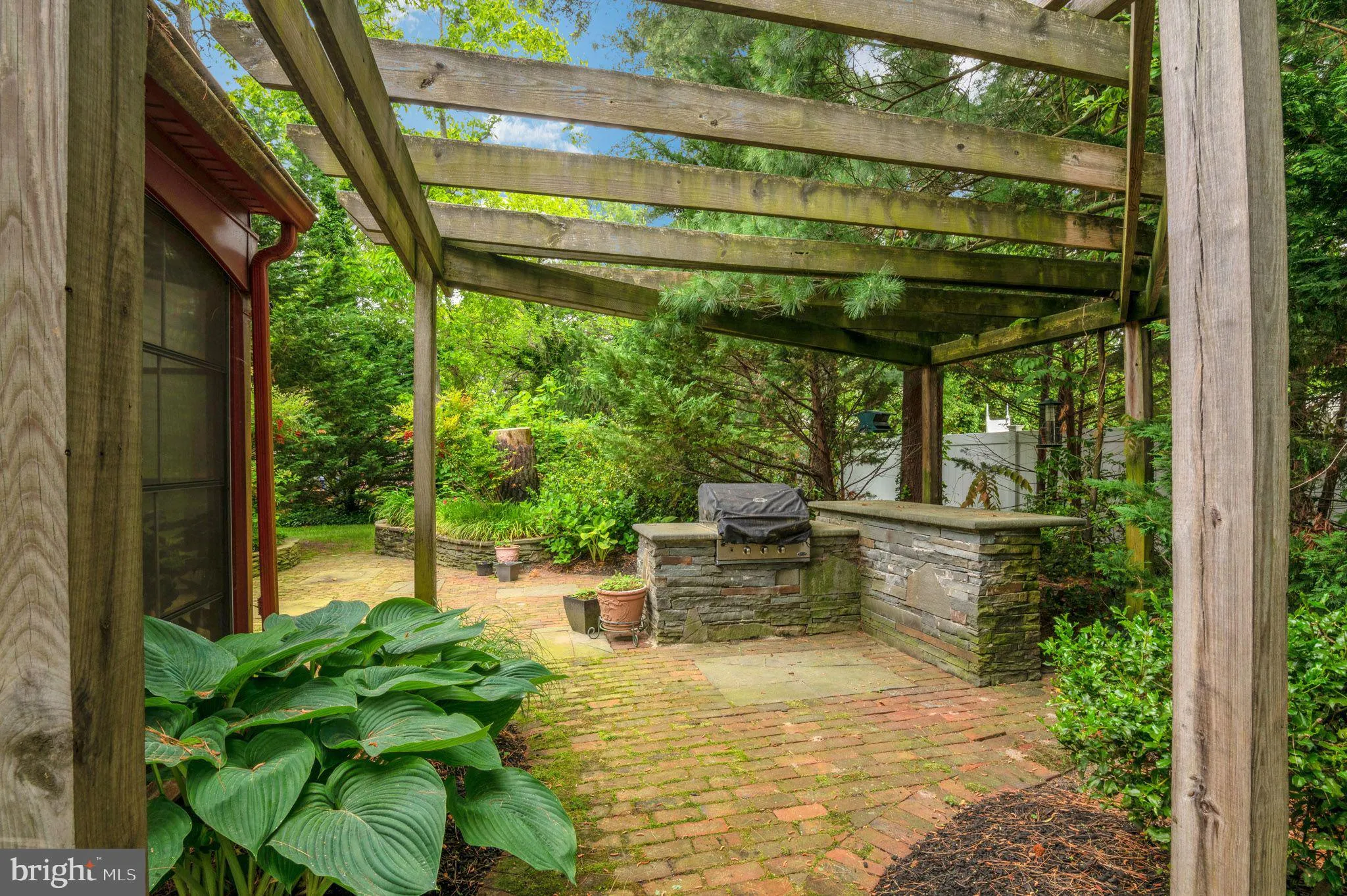 Millville, New Jersey 08332, United States, 4 Bedrooms Bedrooms, ,3 BathroomsBathrooms,Residential,Pending,57263