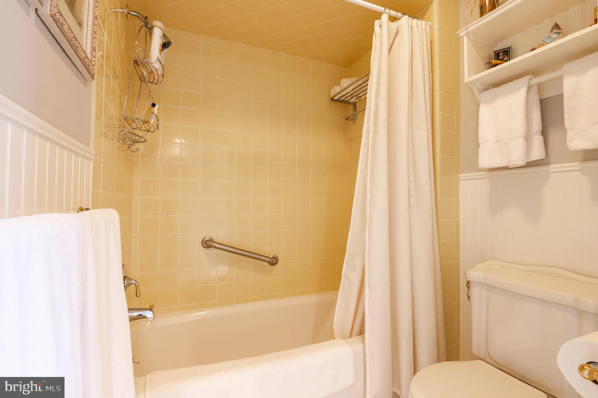 Millville, New Jersey 08332, United States, 4 Bedrooms Bedrooms, ,3 BathroomsBathrooms,Residential,Pending,57263