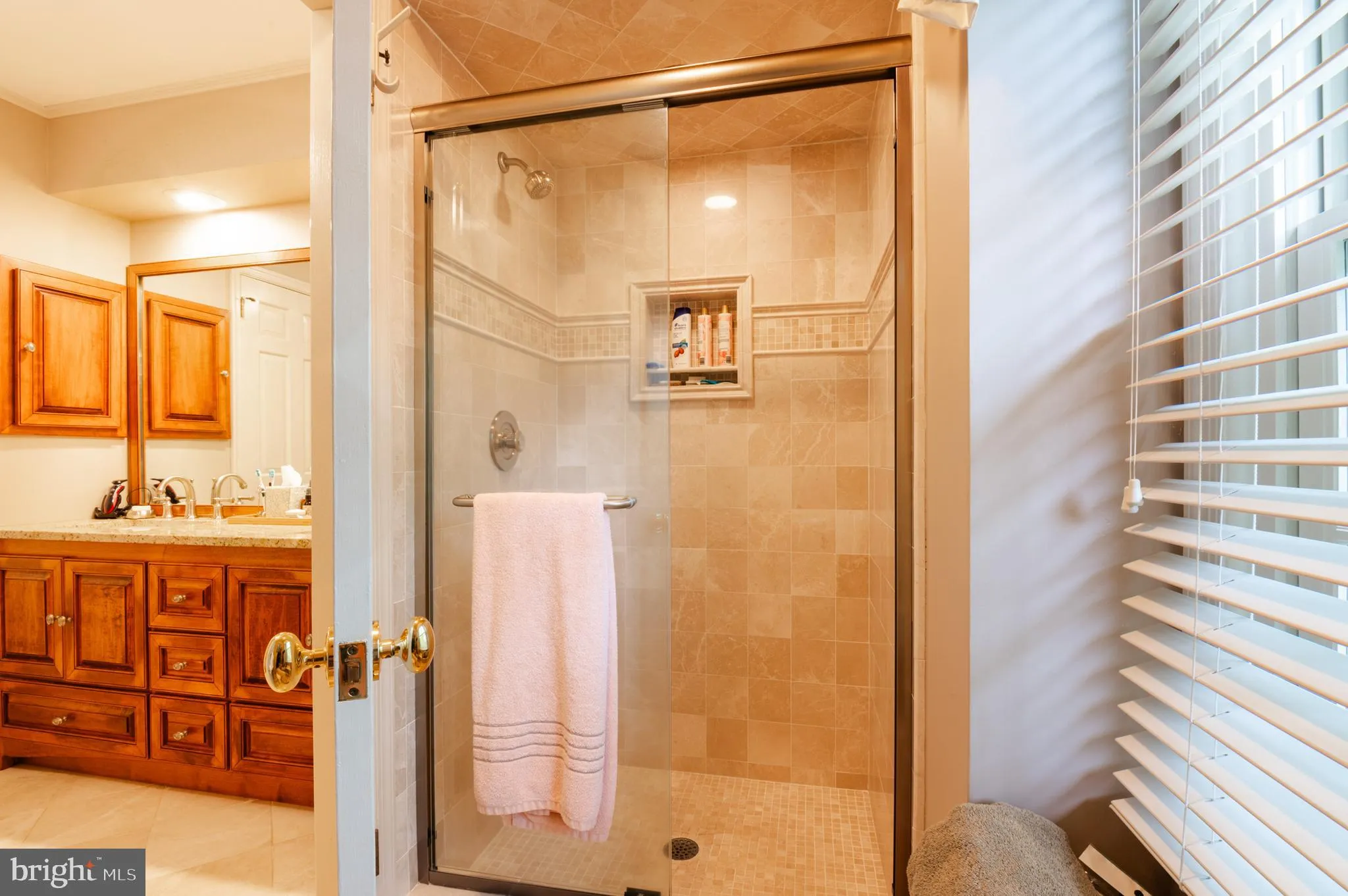 Millville, New Jersey 08332, United States, 4 Bedrooms Bedrooms, ,3 BathroomsBathrooms,Residential,Pending,57263