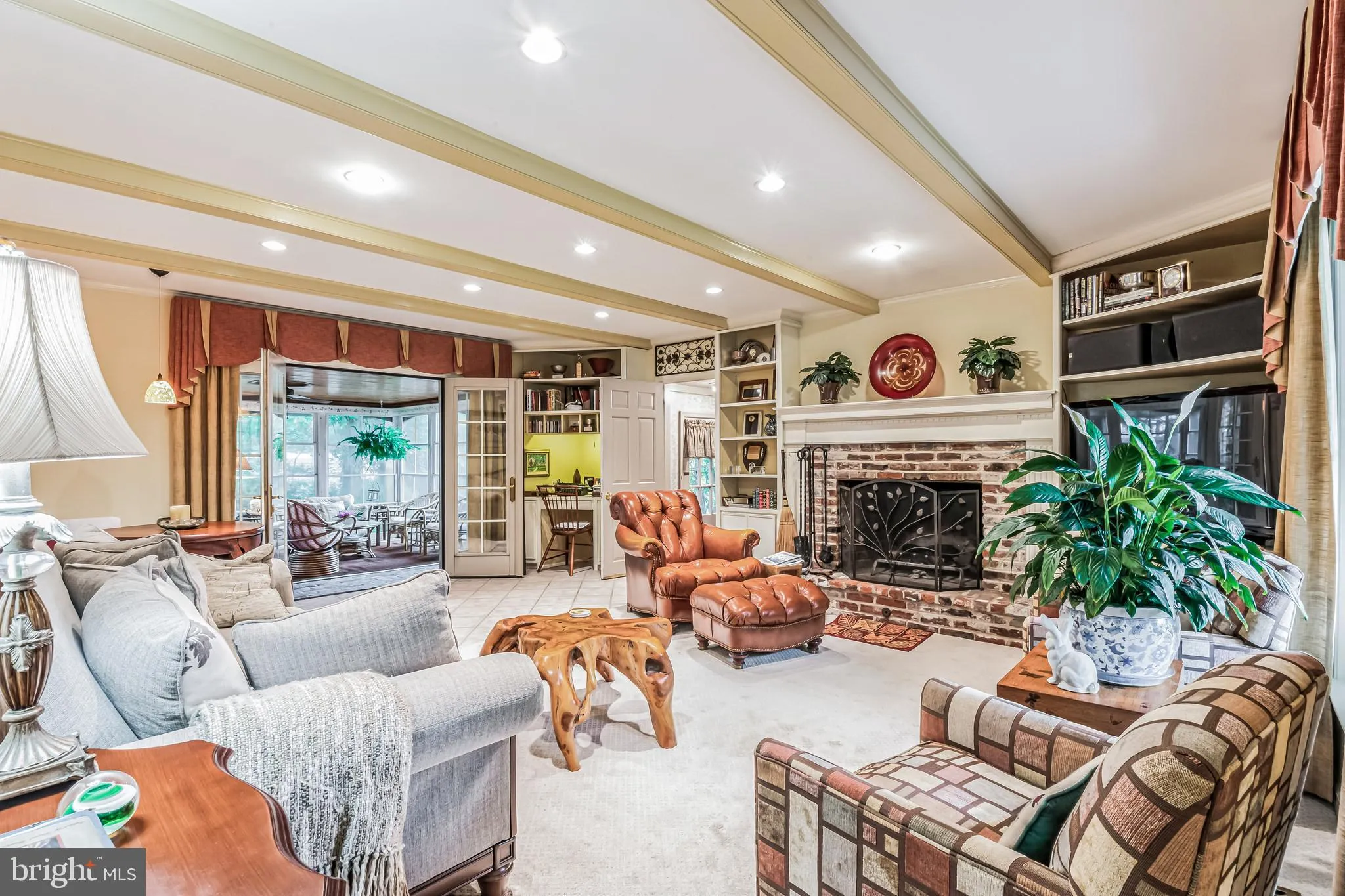 Millville, New Jersey 08332, United States, 4 Bedrooms Bedrooms, ,3 BathroomsBathrooms,Residential,Pending,57263