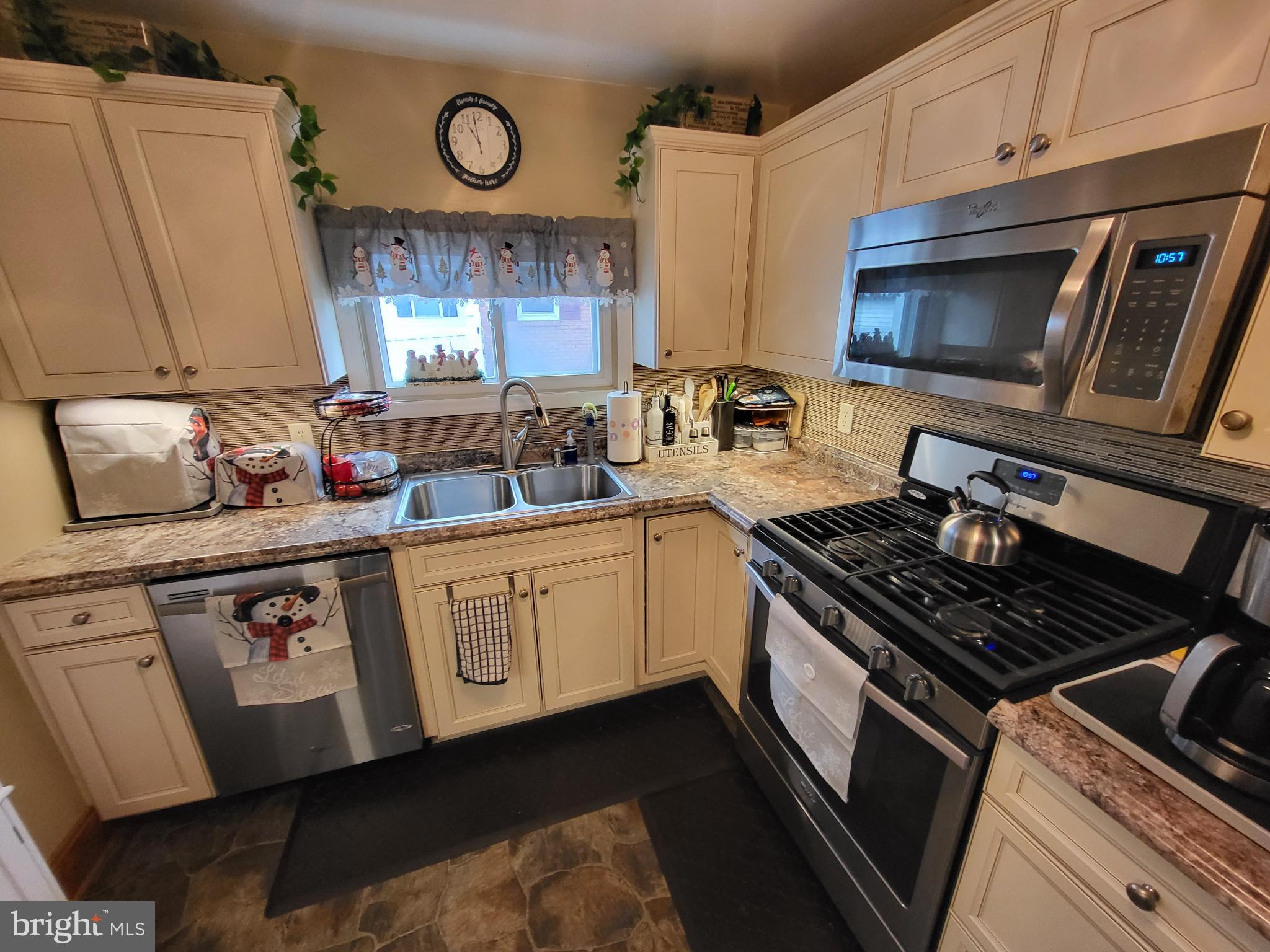 343 E GARFIELD STREET