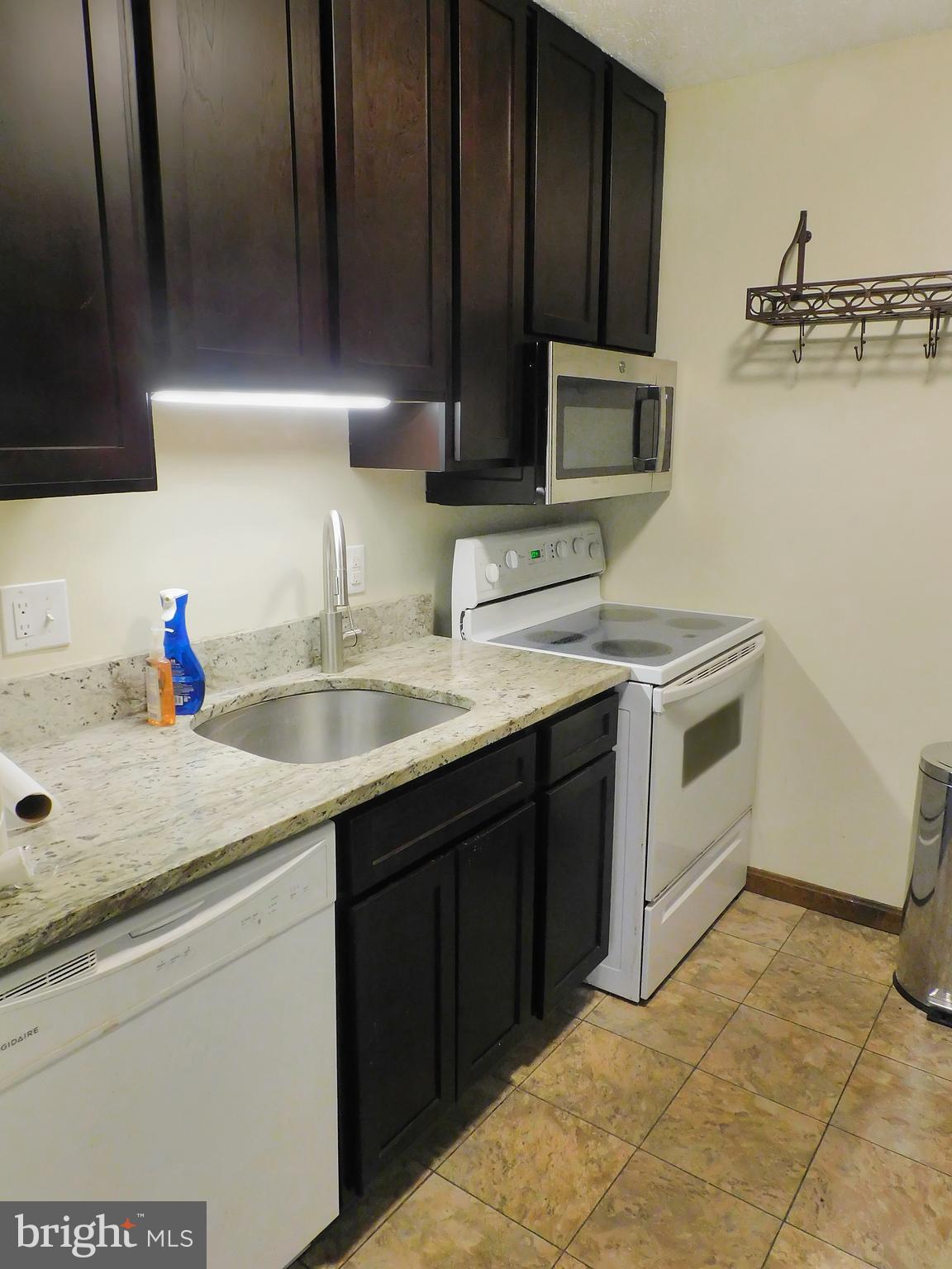 WILDEWOOD - Residential Lease