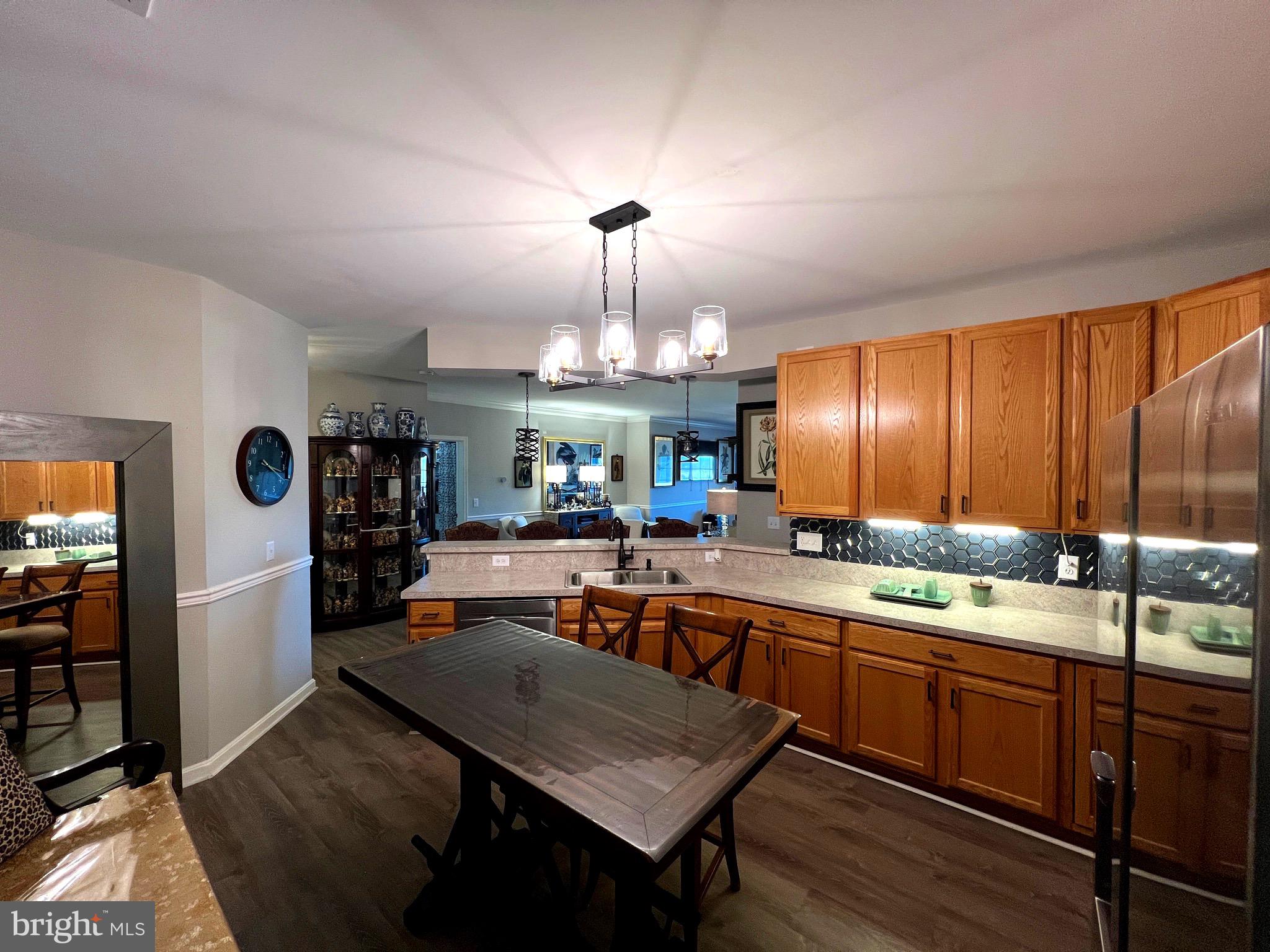 700 CATTAIL COVE 412