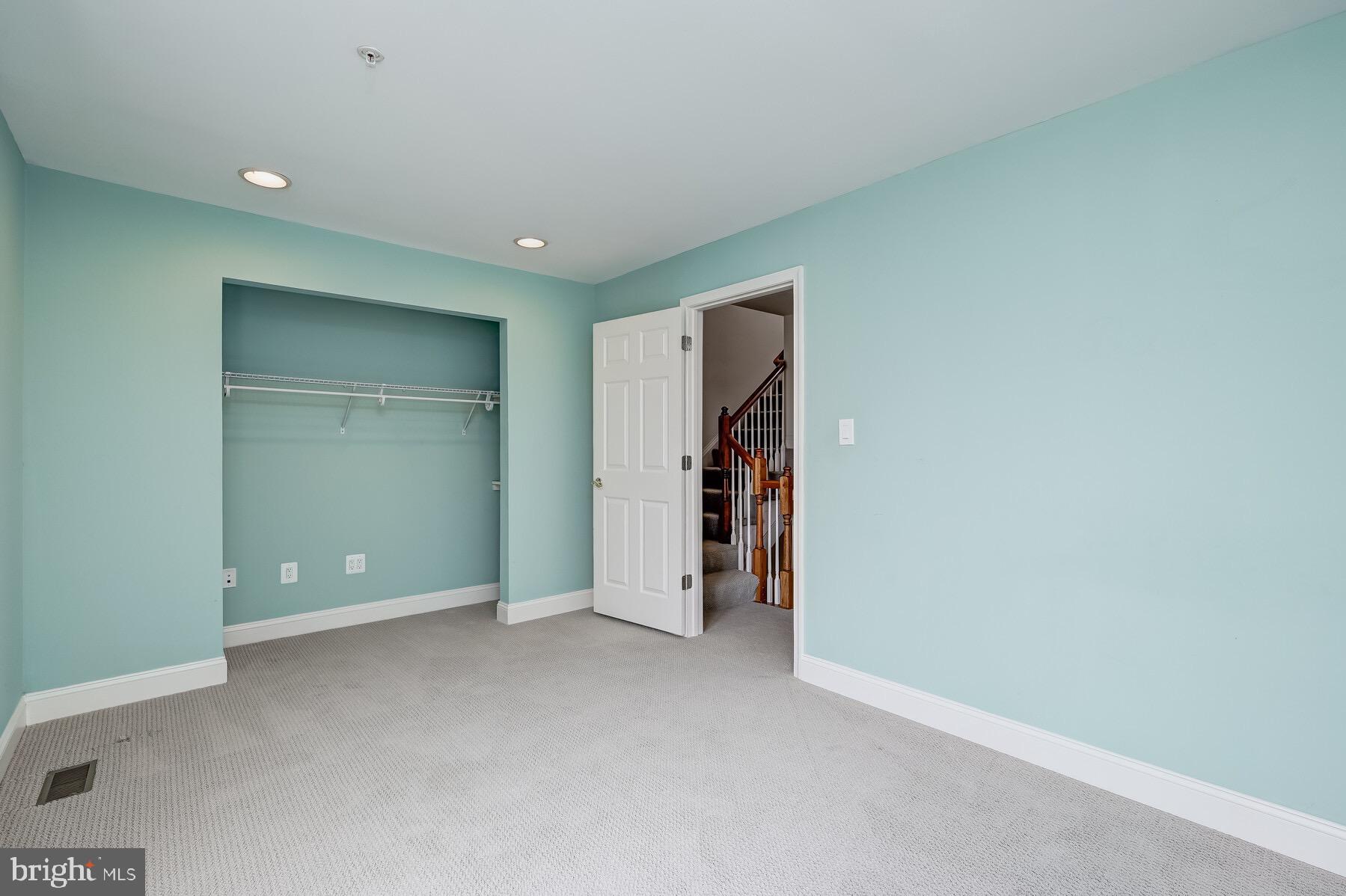 HARBORVIEW - Residential Lease