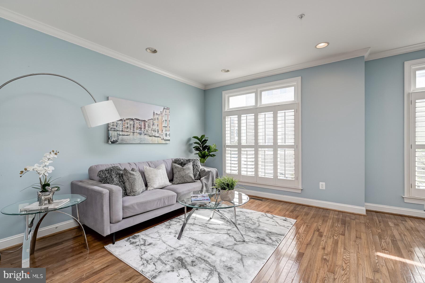 HARBORVIEW - Residential Lease