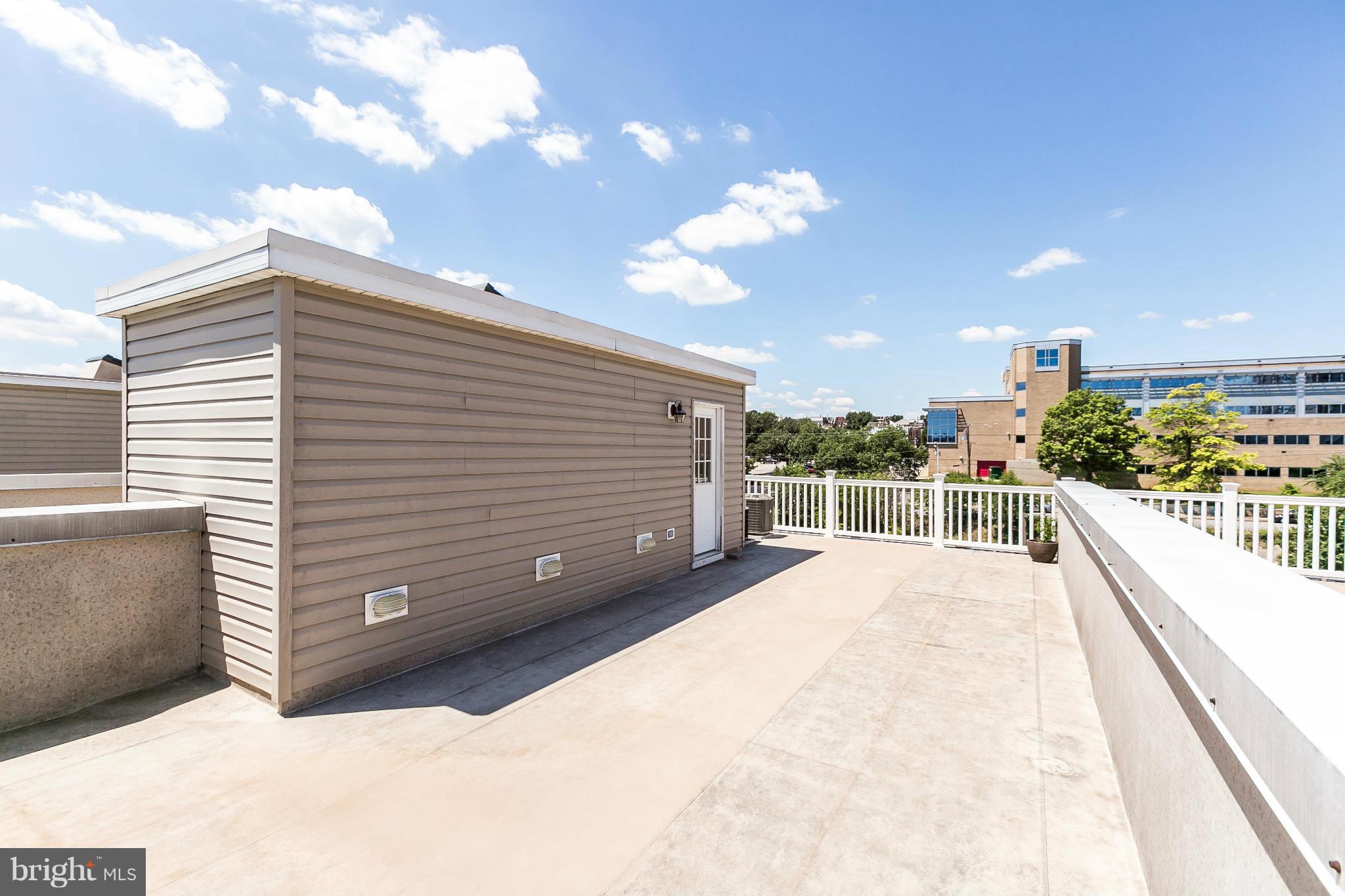 HARBORVIEW - Residential Lease