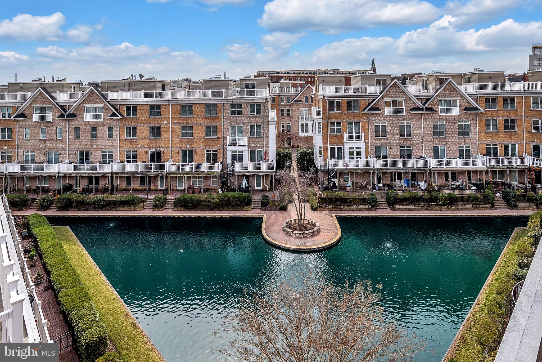 HARBORVIEW - Residential Lease