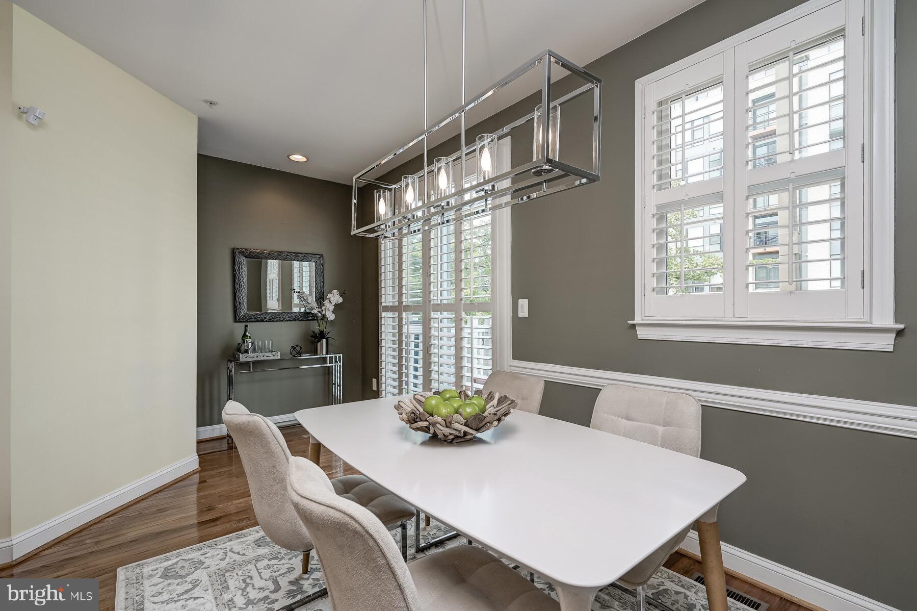 HARBORVIEW - Residential Lease