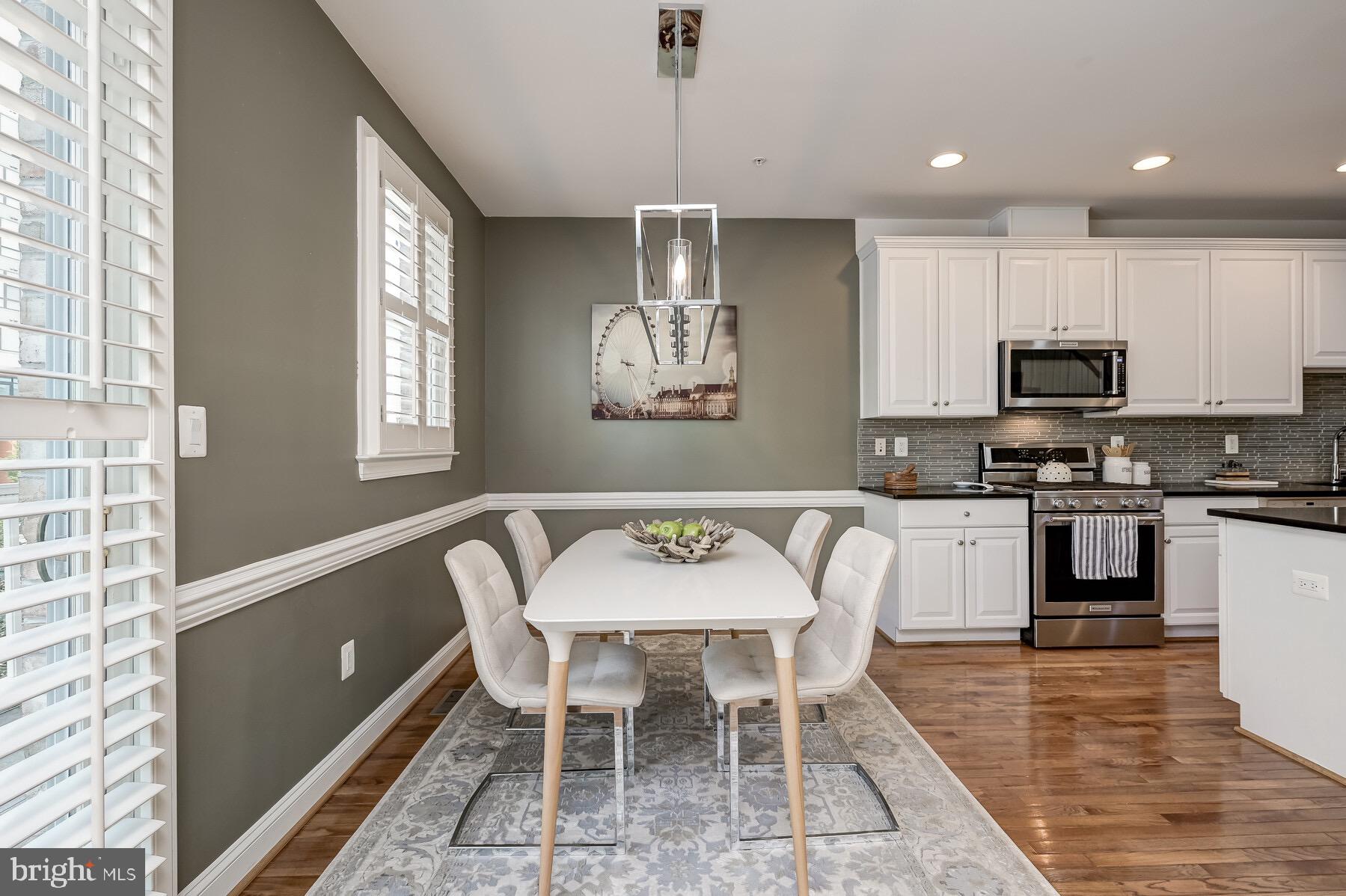 HARBORVIEW - Residential Lease