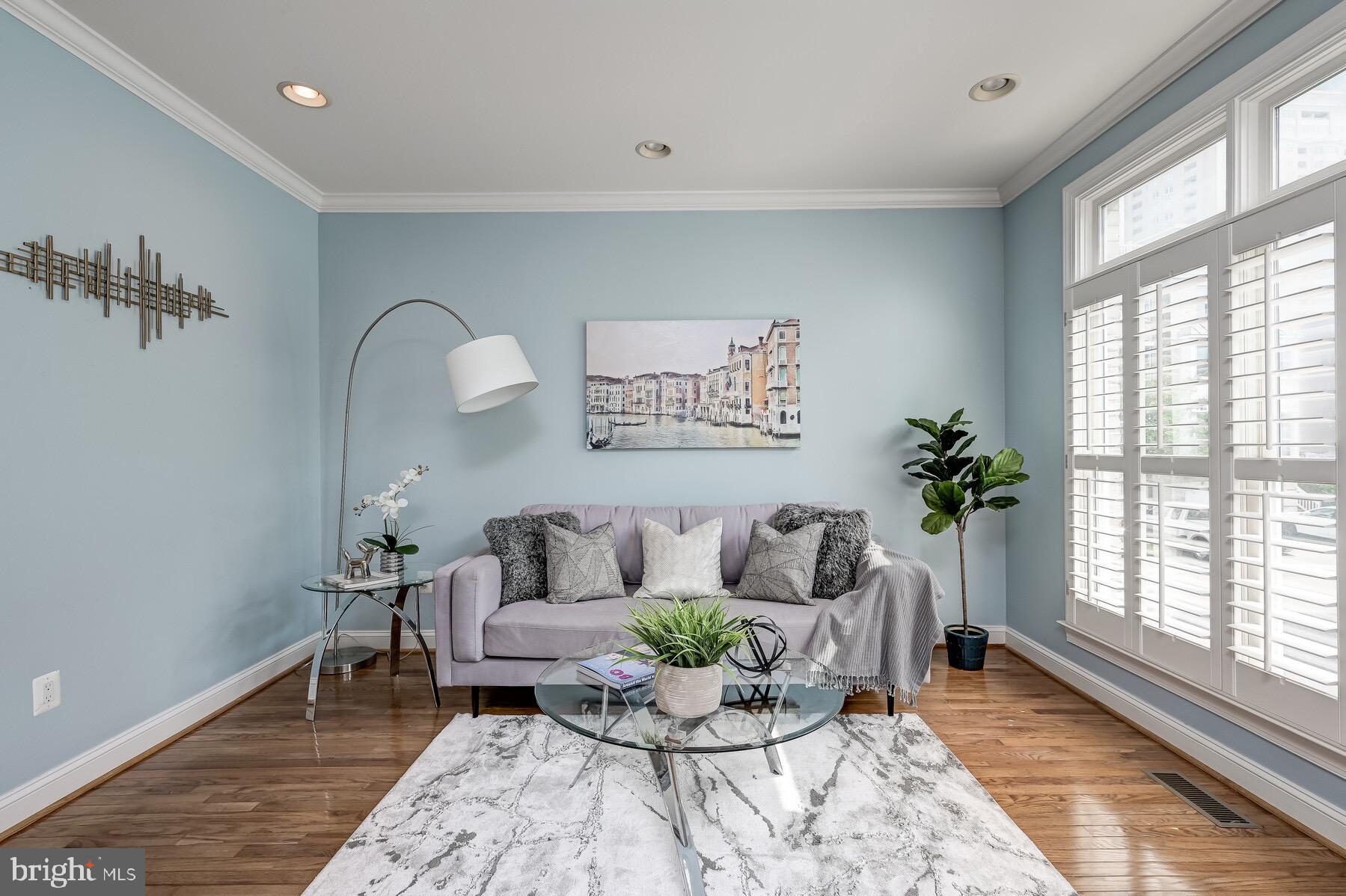 HARBORVIEW - Residential Lease